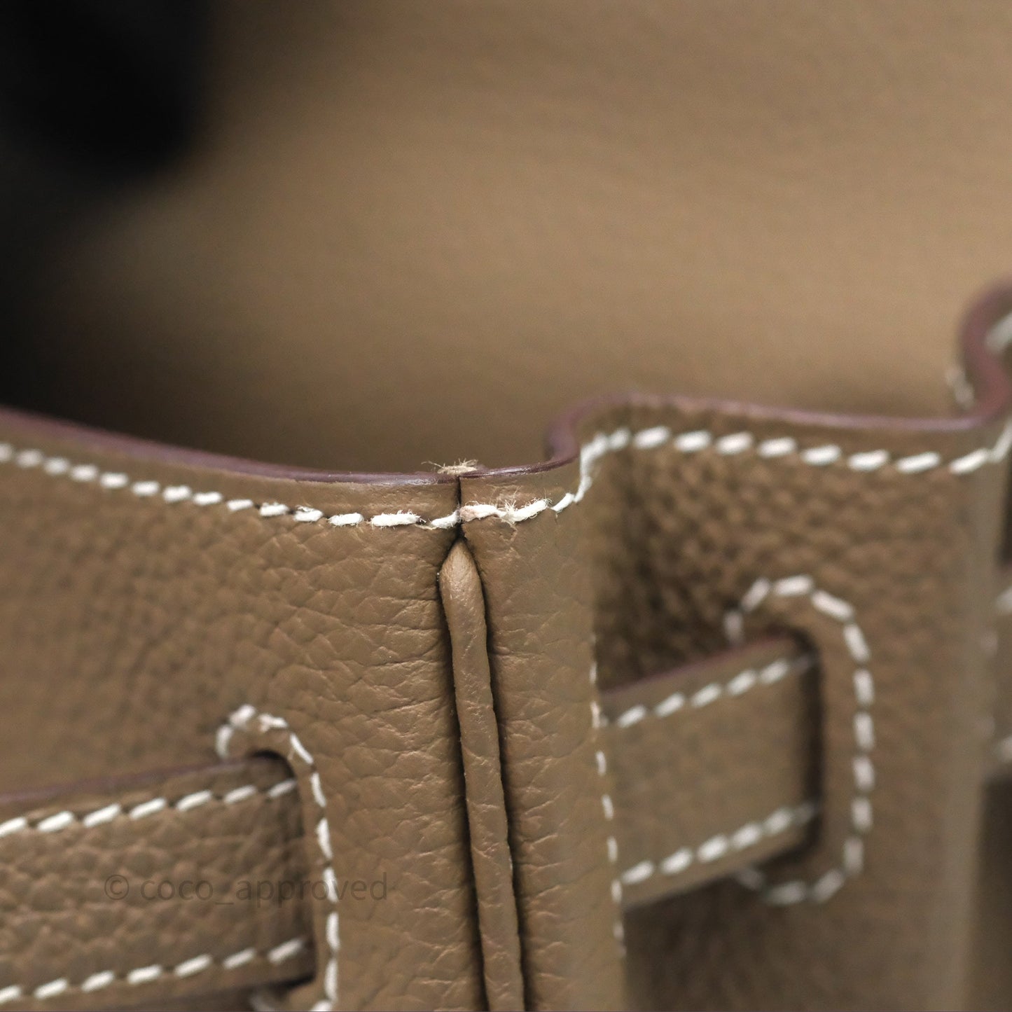 Hermès Retourne Kelly 25 Etoupe 18 Togo Gold Hardware