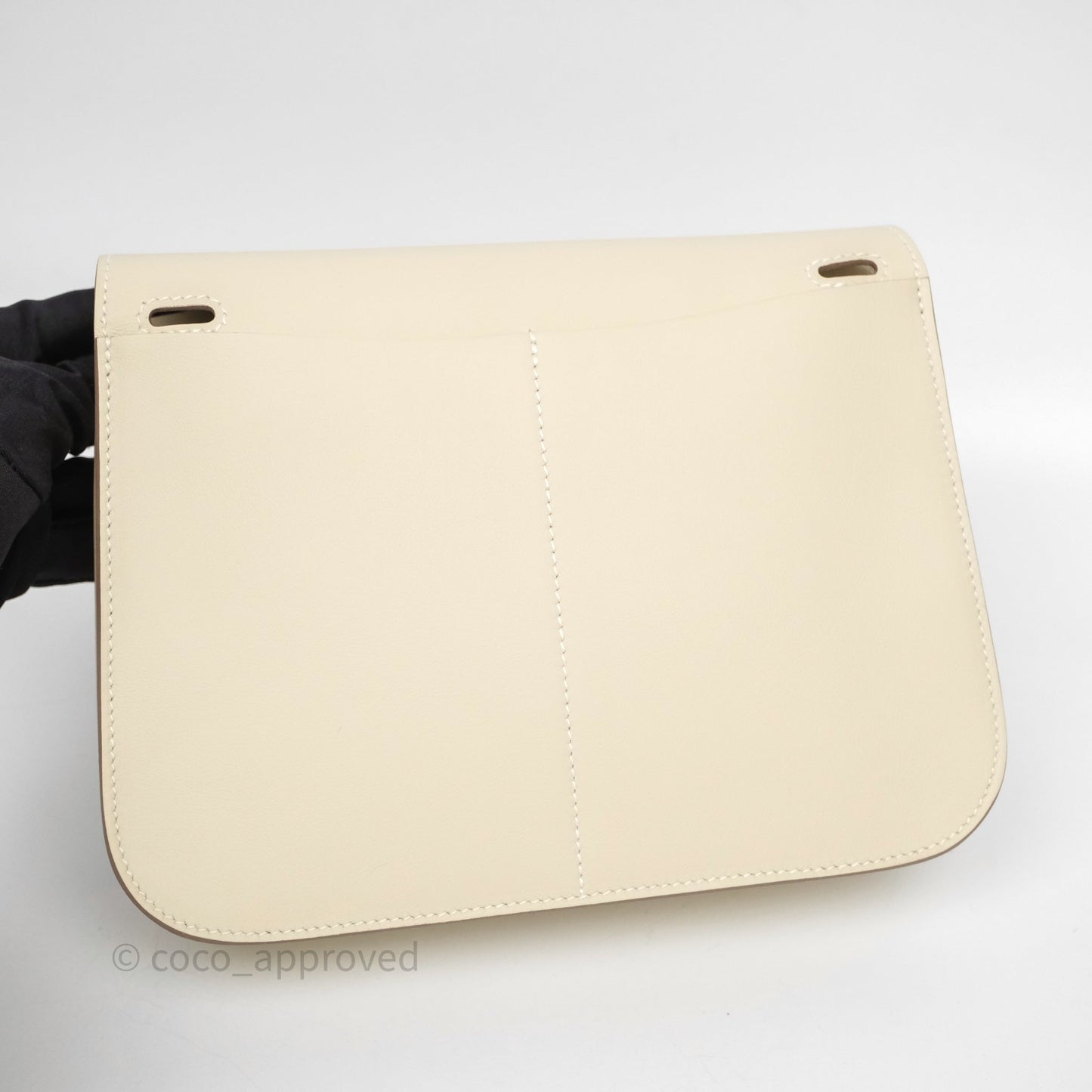 Hermès Halzan 22 Mini Craie 10 Swift Palladium Hardware