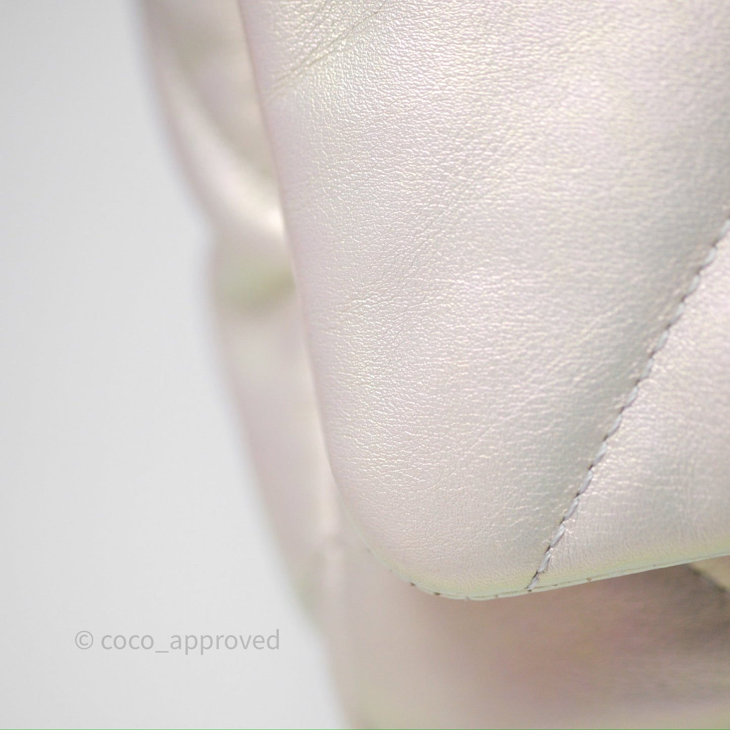 Chanel 19 Small Iridescent White Mixed Hardware