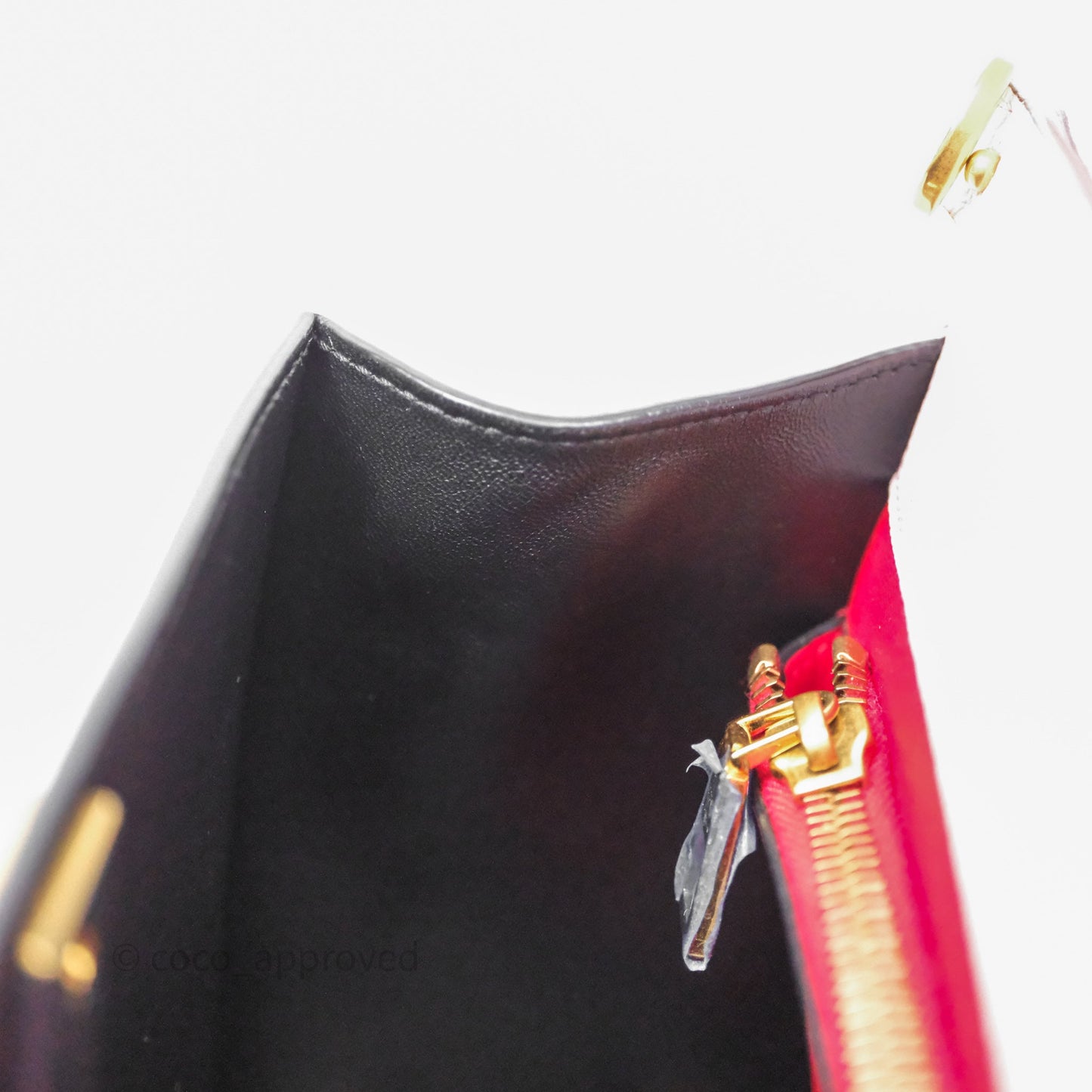 Valentino Garavani Small Vsling Grainy Calfskin Bag Light Pink Aged Gold Hardware