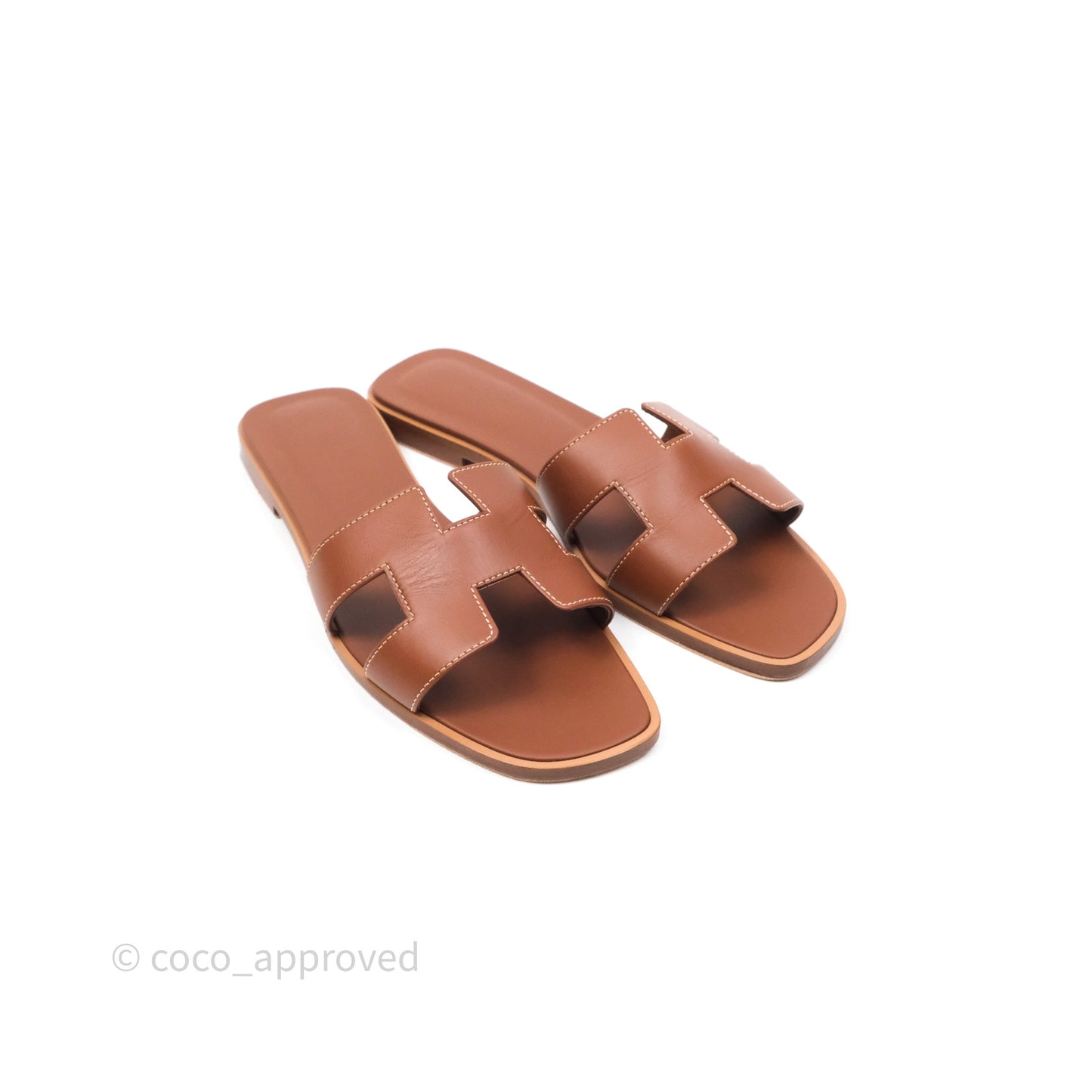 Hermès Oran Sandals in Gold Size 39