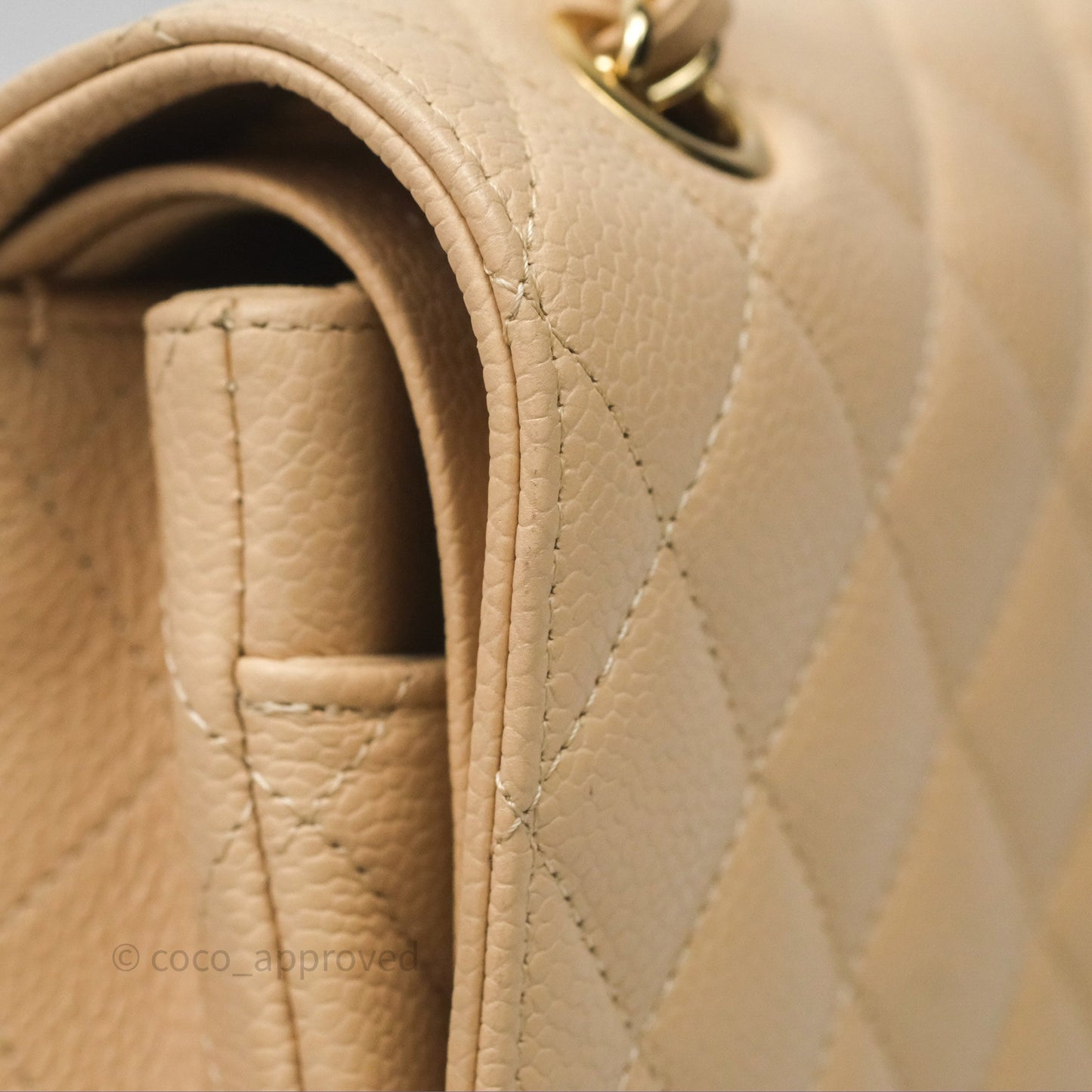 Chanel M/L Medium Classic Flap Quilted Beige Caviar Gold Hardware