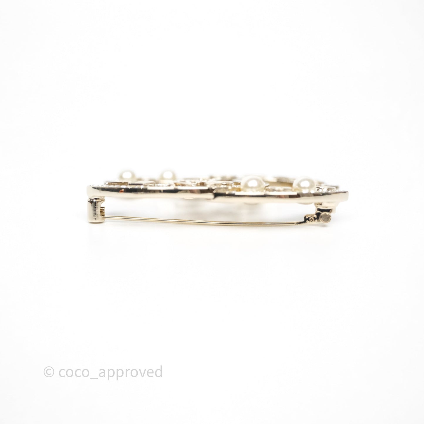 Chanel Crystal Pearl CC Logo Brooch Gold Tone 25V