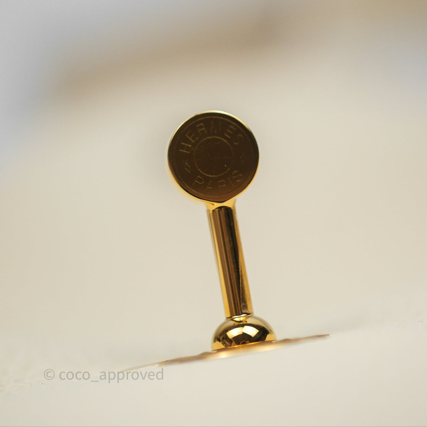 Hermès Mini Lindy 20 Nata I2 Clemence Gold Hardware