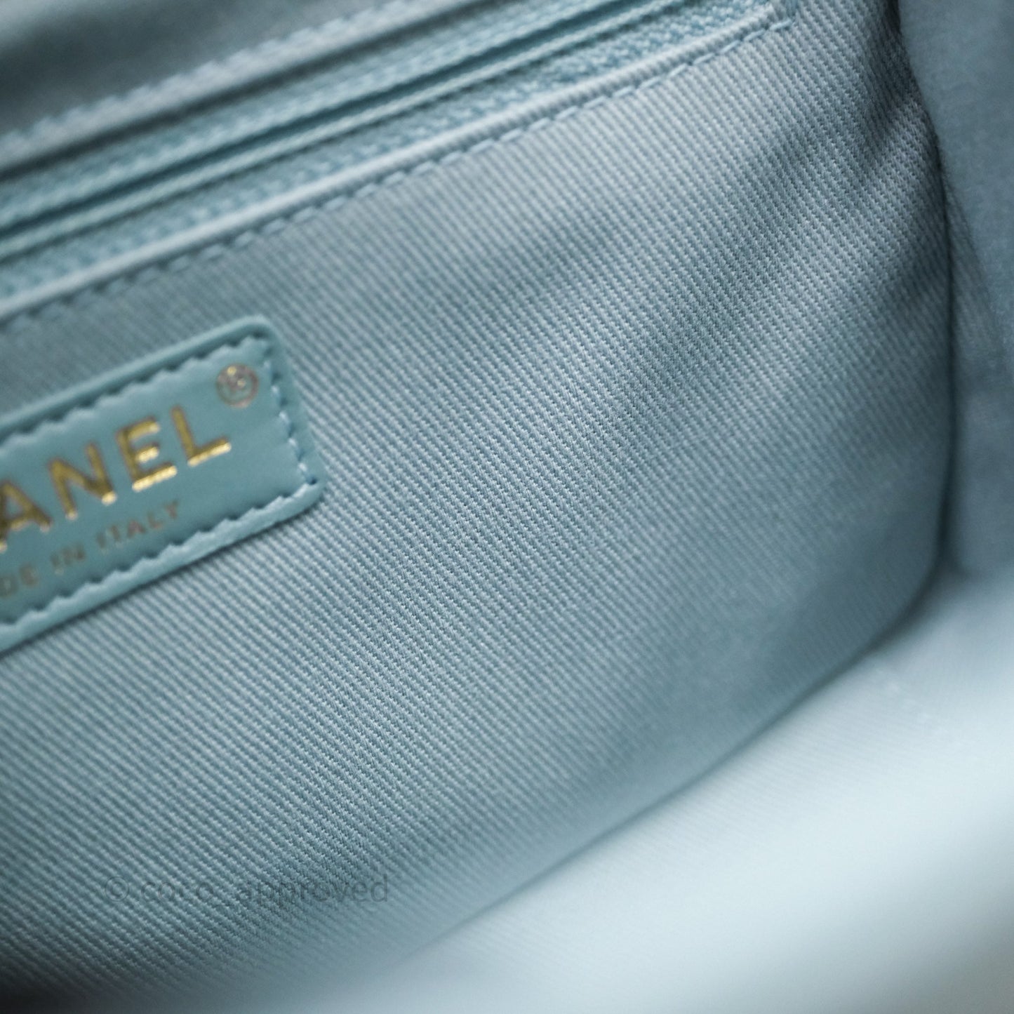 Chanel Quilted Medium Business Affinity Flap Blue Caviar Gold Hardware