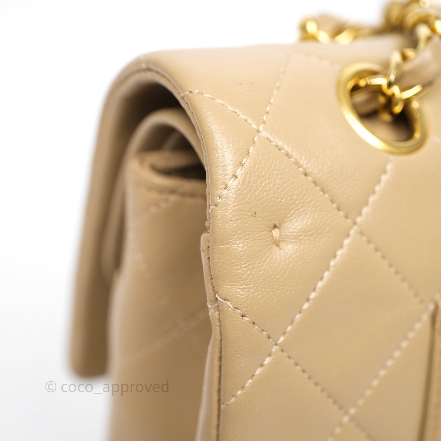 Chanel Vintage Medium Classic Flap Beige Lambskin 24K Gold Hardware