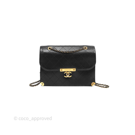 Chanel Quilted Flap Bag Black Calfskin Aged Gold Hardware