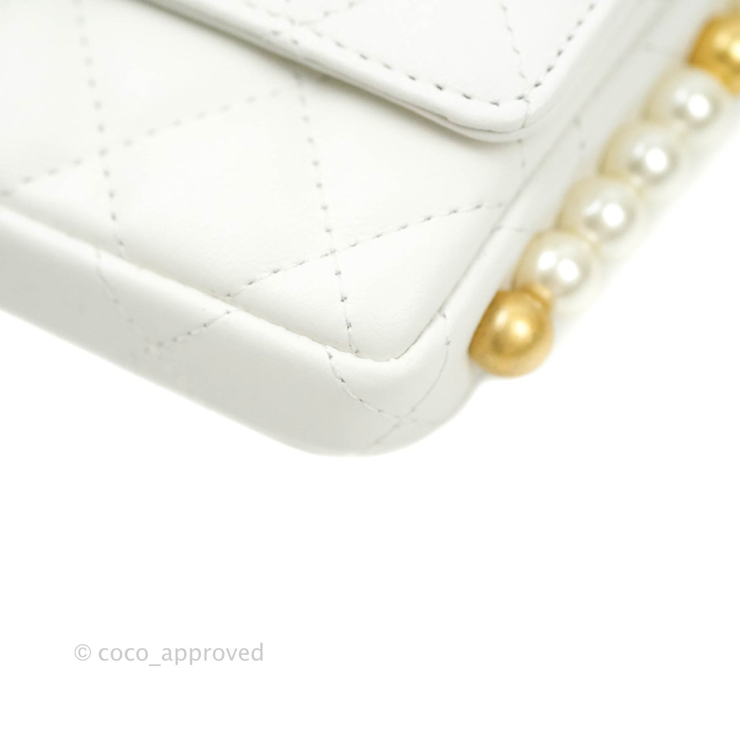 Chanel Flap Card Holder With Pearl Chain White Calfskin Aged Gold Hardware