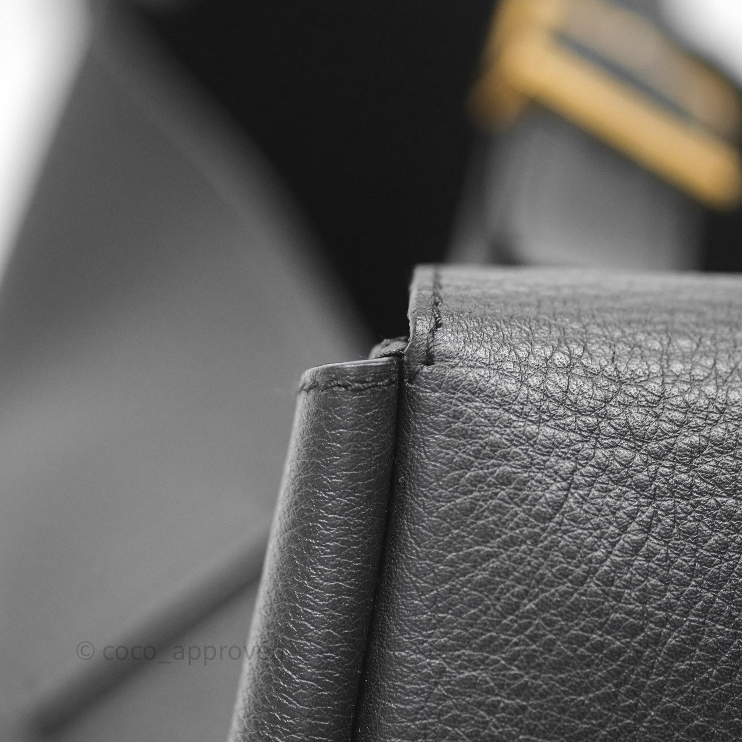 Saint Laurent LE 5 à 7 Supple Small Black Grained Leather Gold Hardware