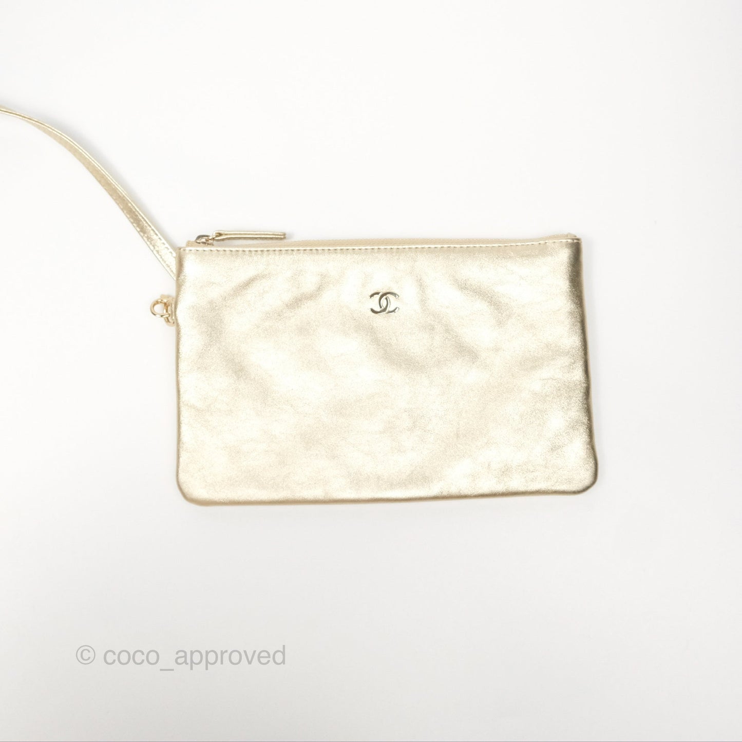 Chanel 22 Small Quilted Iridescent Gold Gold Hardware