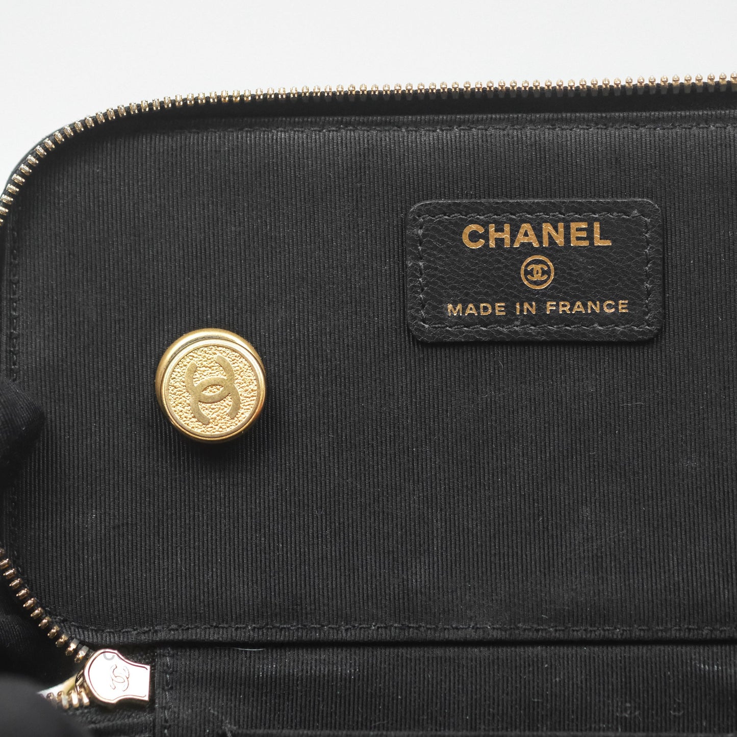 Chanel Vanity With Chain Black Goatskin Mixed Hardware