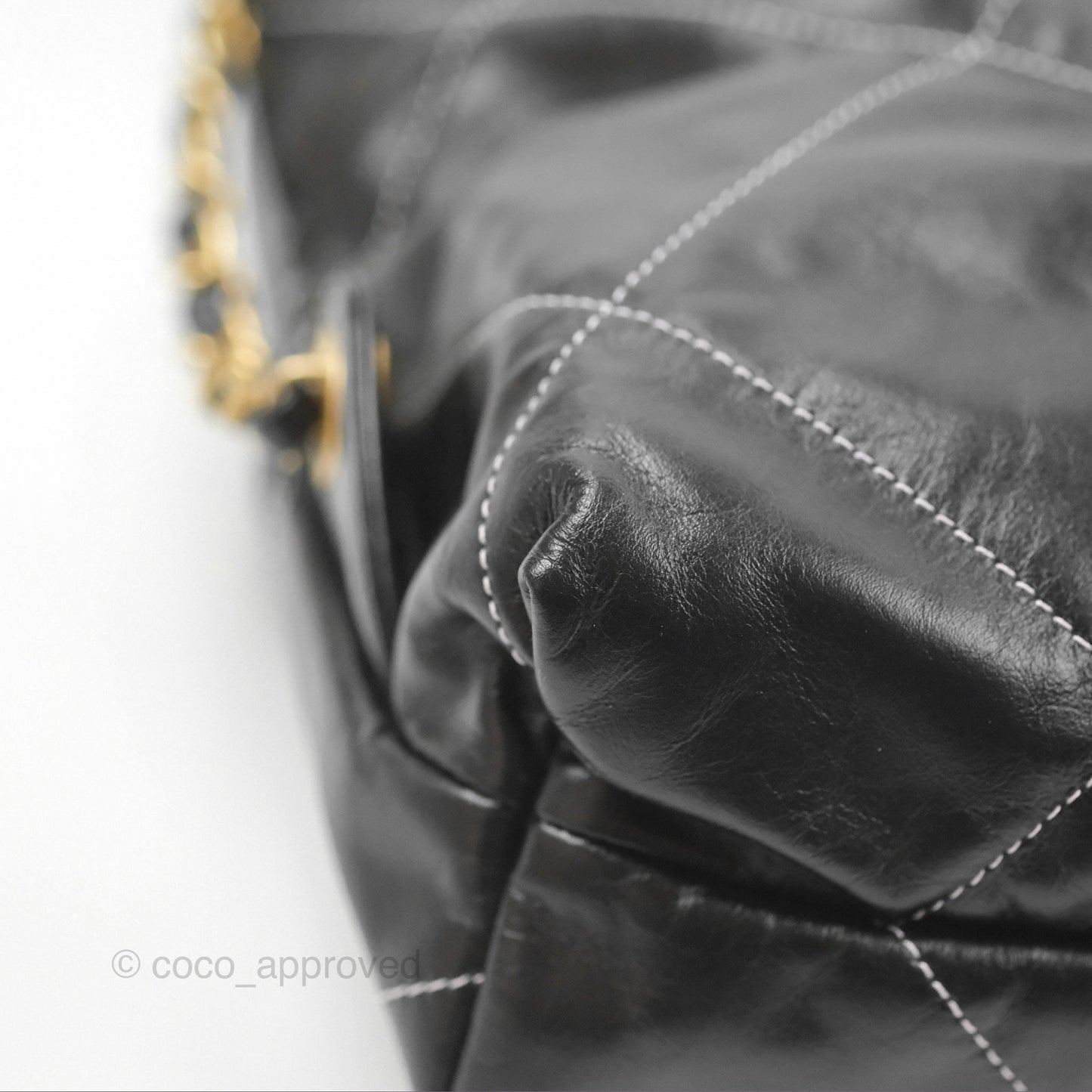 Chanel 22 Medium Shiny Calfskin Quilted Backpack Black