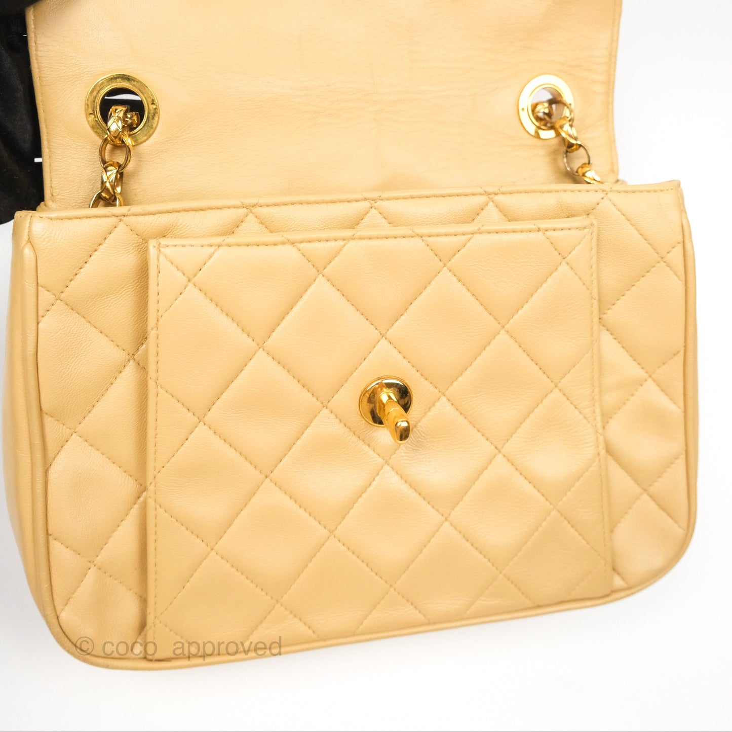 Chanel Vintage Round Flap Bag Quilted Beige Lambskin Gold Hardware