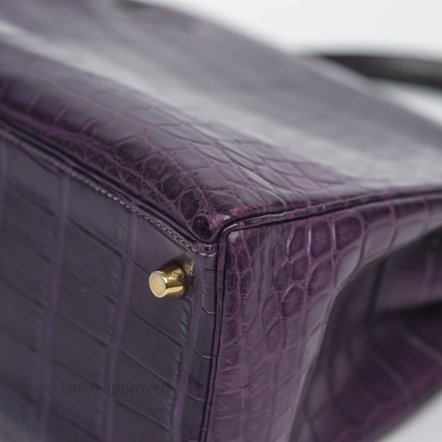 Hermès Kelly 28 Purple Crocodile Gold Hardware