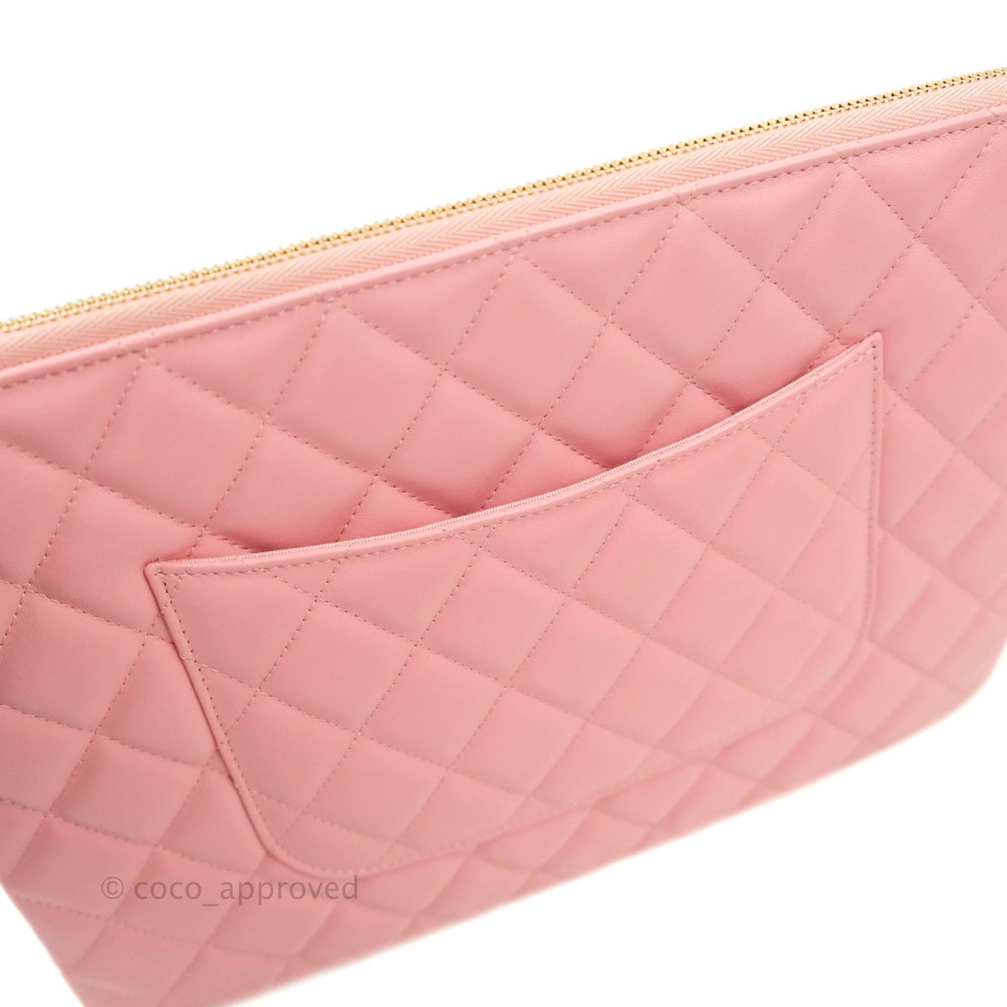 Chanel Quilted Medium O Case Pink Lambskin Aged Gold Hardware