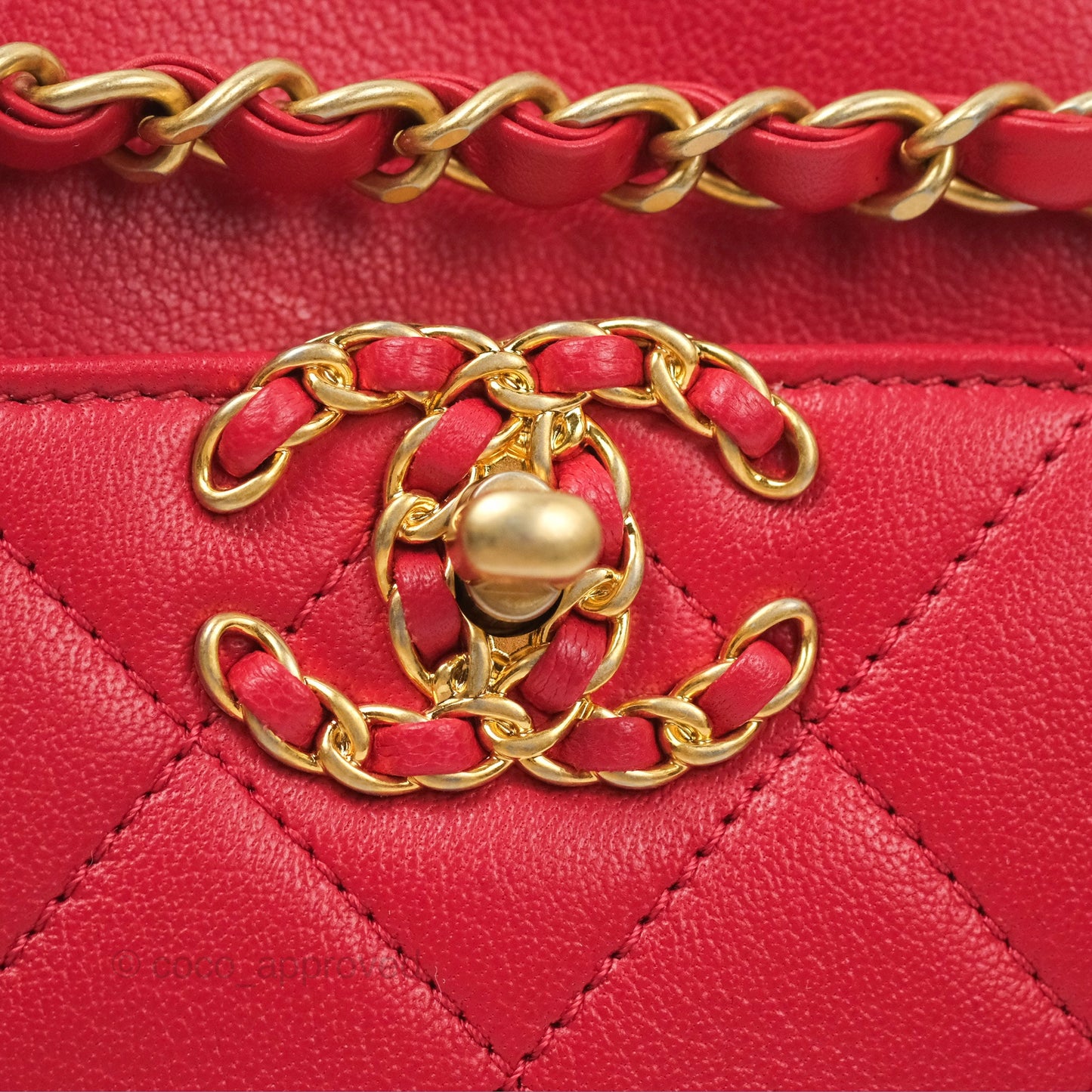 Chanel Chain Infinity Camera Case Red Goatskin Aged Gold Hardware