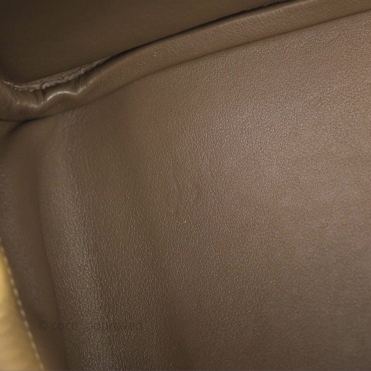 Hermès Lindy 30 Etoupe 18 Swift Gold Hardware