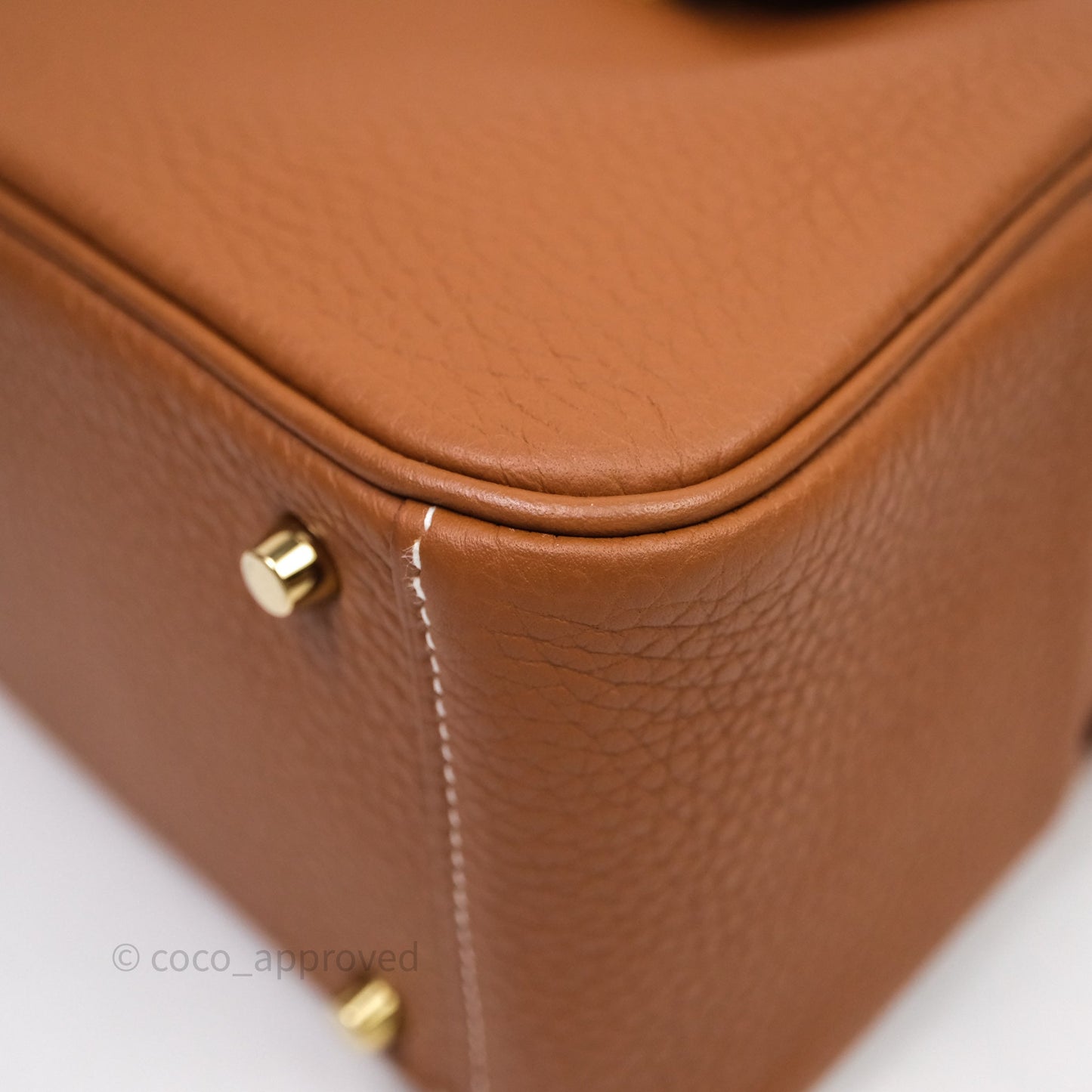 Hermès Mini Lindy 20 Gold Clemence Gold Hardware