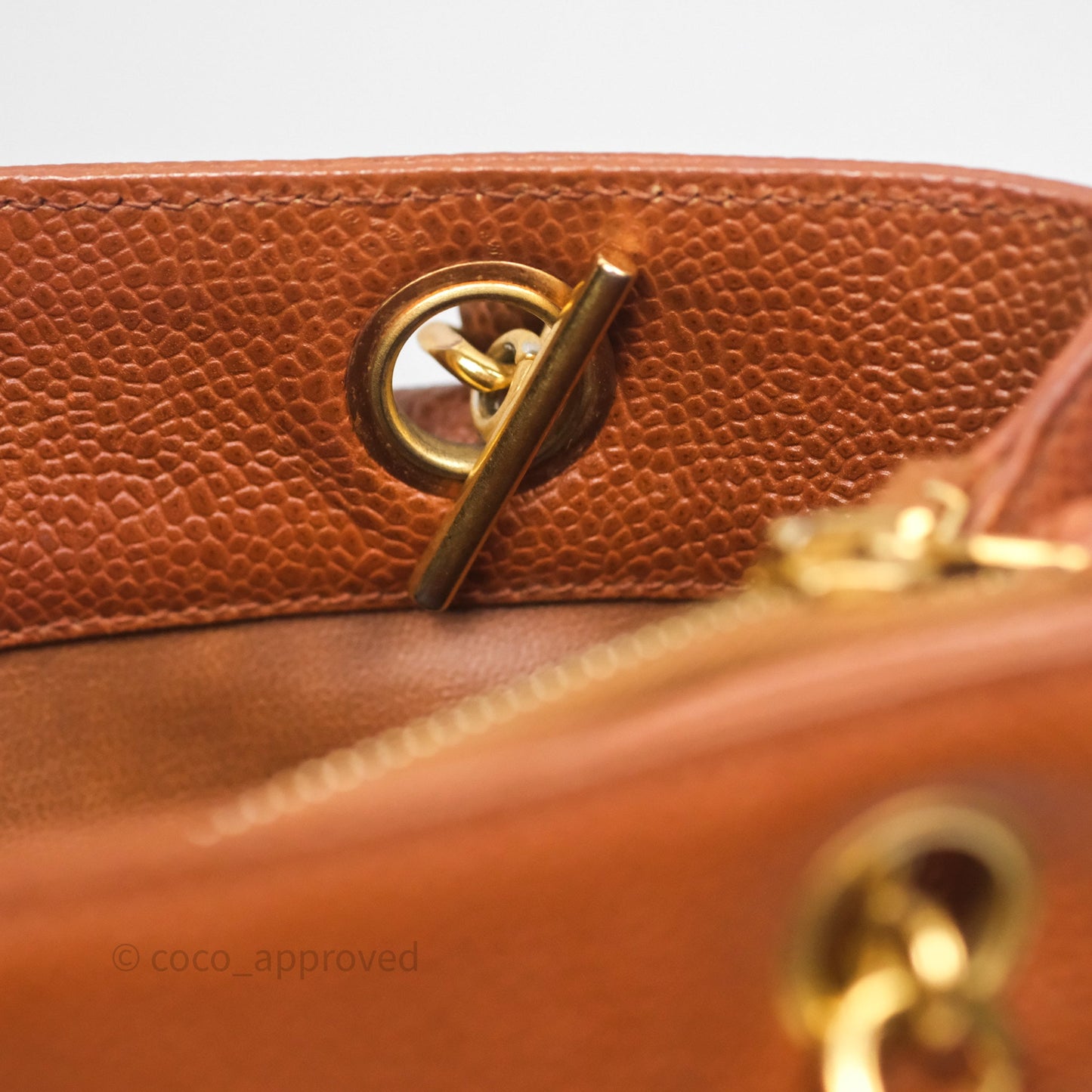 Chanel Vintage Tote Caramel Caviar 24K Gold Hardware