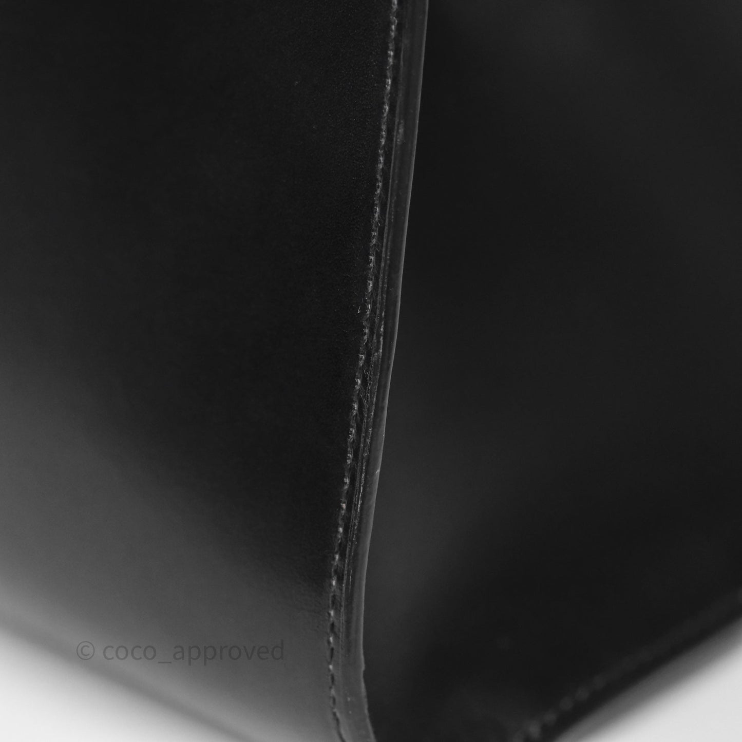 Delvaux Brillant L'Humour MM Black Calfskin