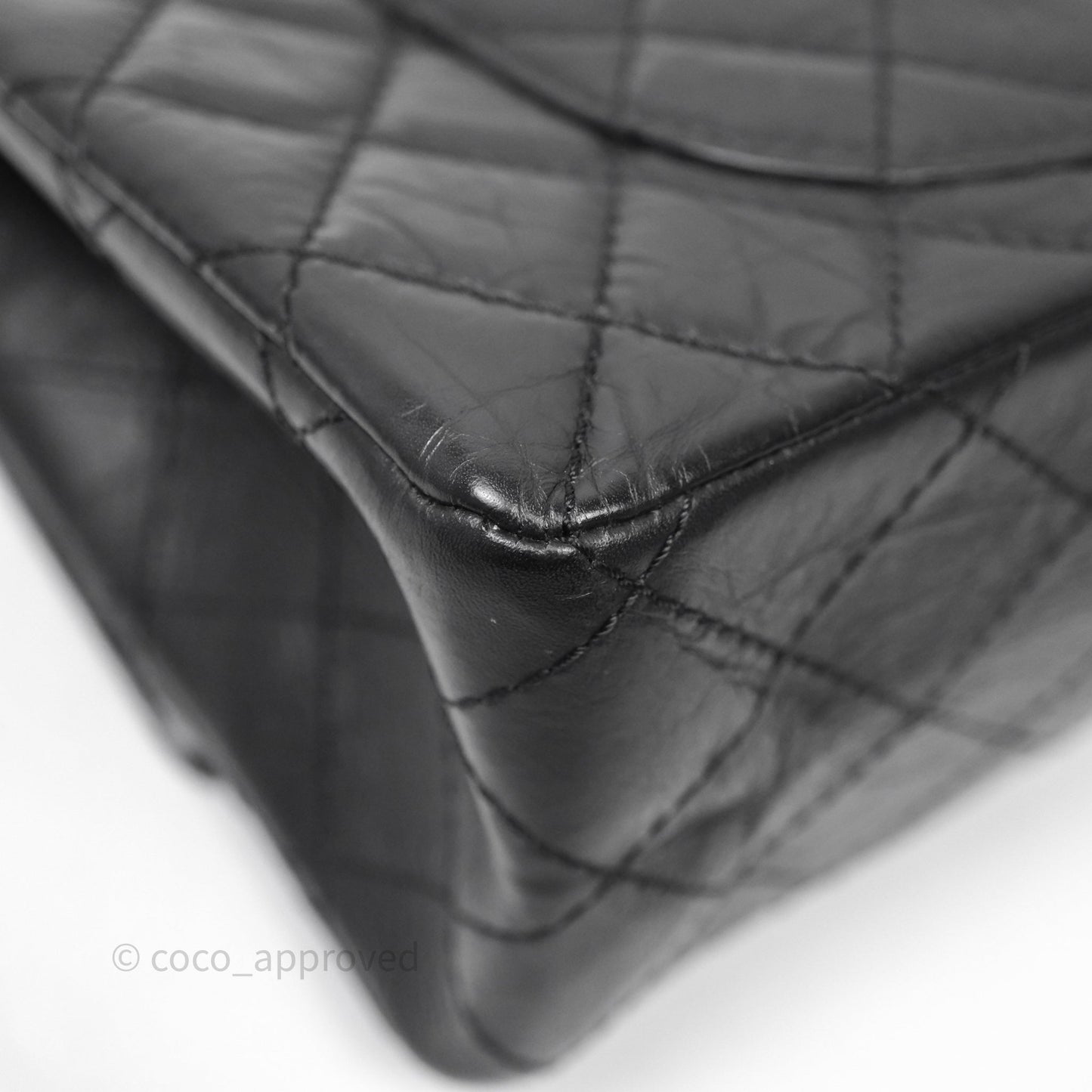 Chanel Reissue 226 Quilted Aged Calfskin Black Aged Gold Hardware
