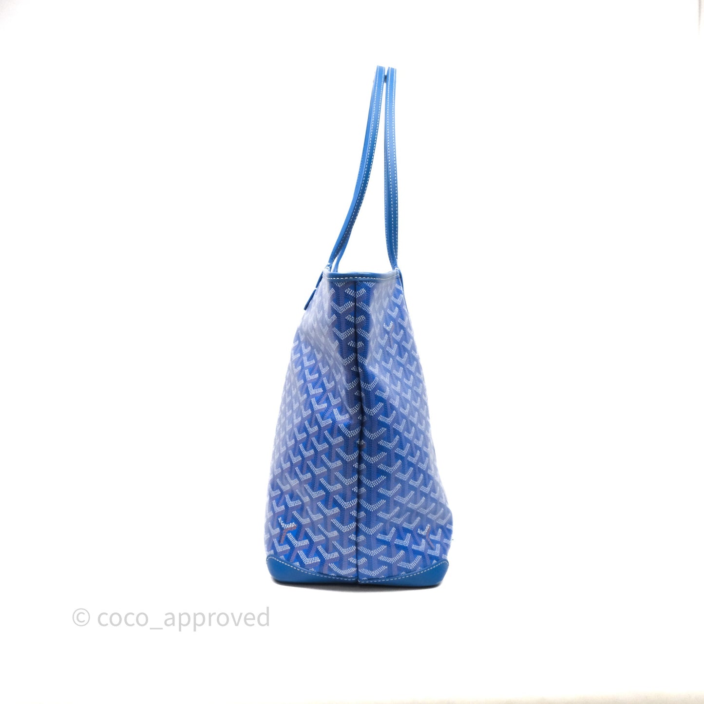 Goyard St Artois Tote MM ⁣⁣⁣⁣⁣⁣⁣⁣⁣⁣⁣⁣⁣⁣⁣⁣⁣⁣⁣⁣Blue Canvas