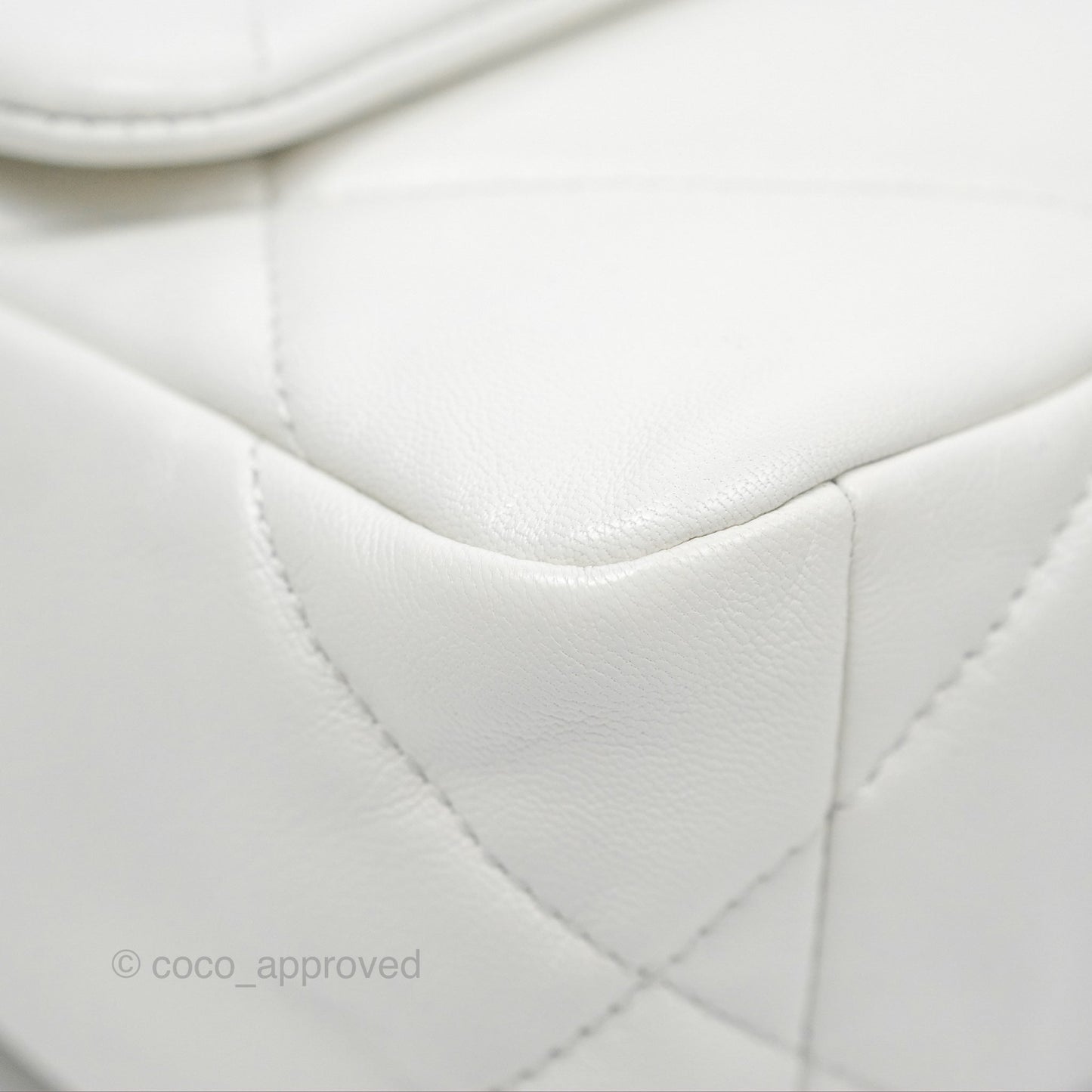 Chanel 19 Small Off White Mixed Hardware