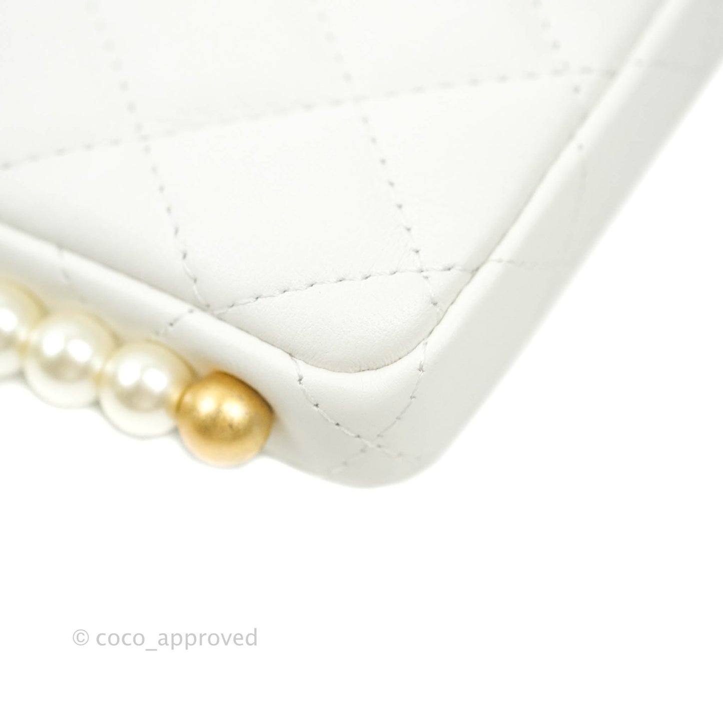 Chanel Flap Card Holder With Pearl Chain White Calfskin Aged Gold Hardware