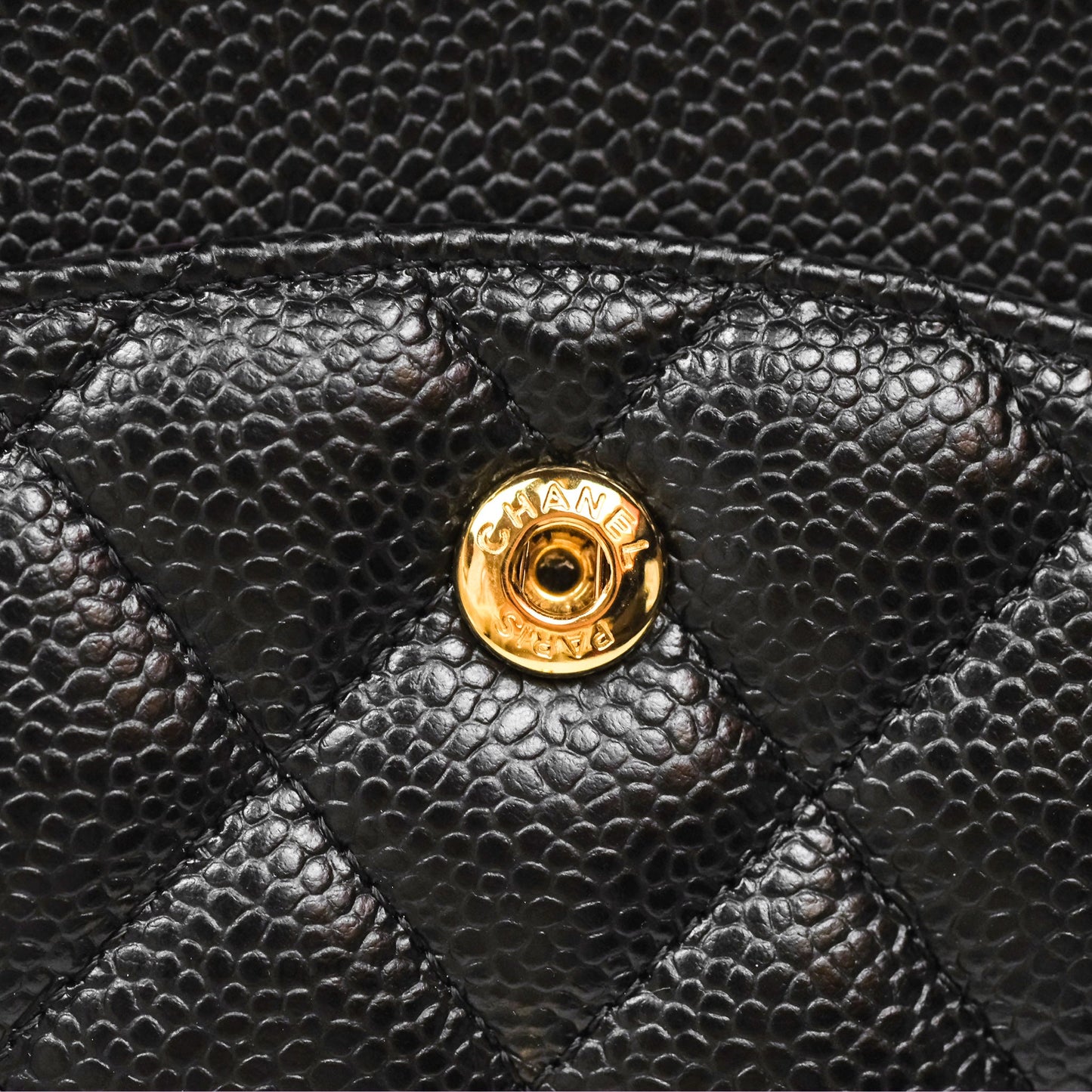 Chanel Classic M/L Medium Flap Quilted Black Caviar Gold Hardware