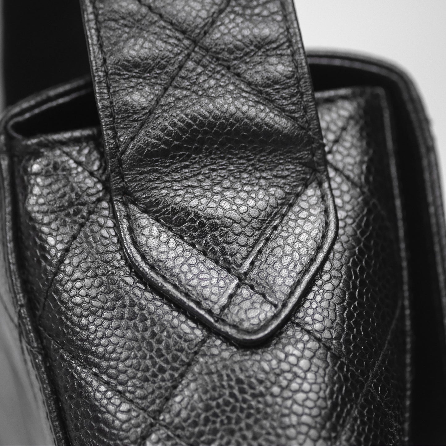 Chanel Vintage Quilted Shoulder Bag Black Caviar 24K Gold Hardware