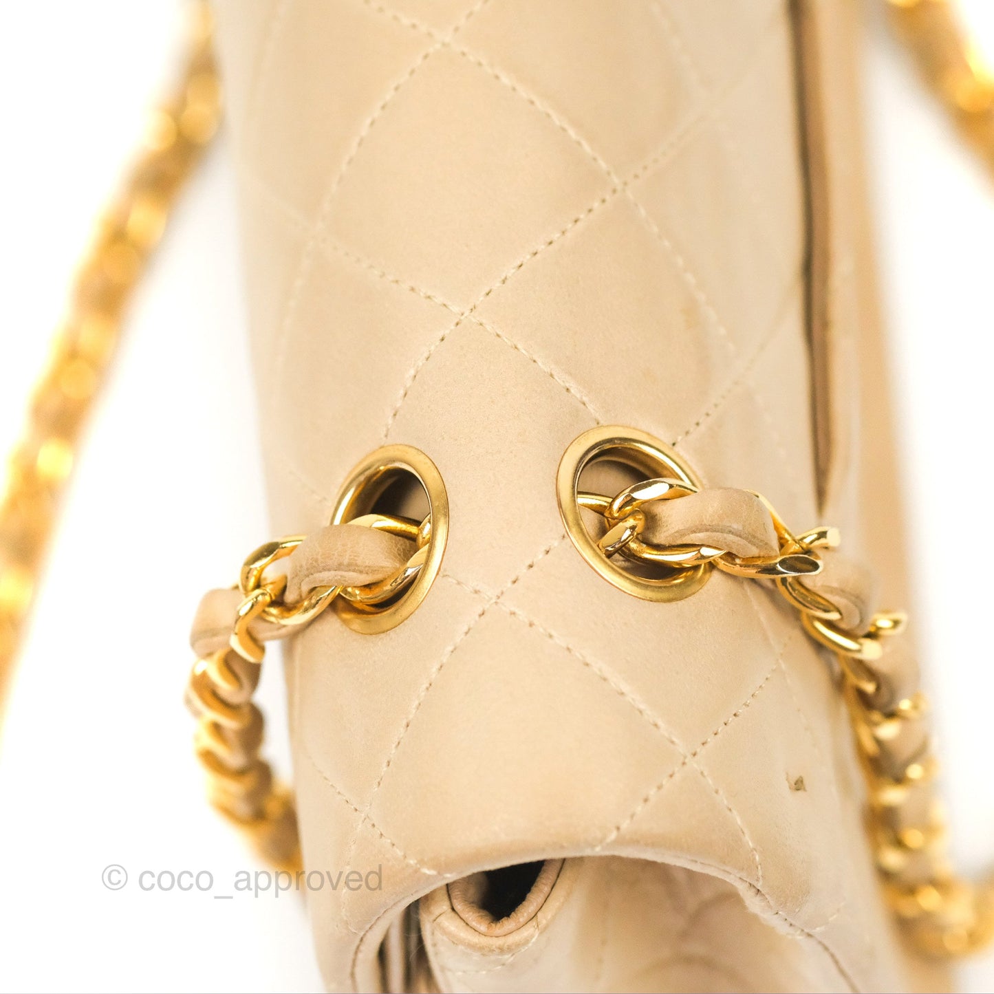 Chanel Vintage Medium Classic Flap Beige Lambskin 24K Gold Hardware