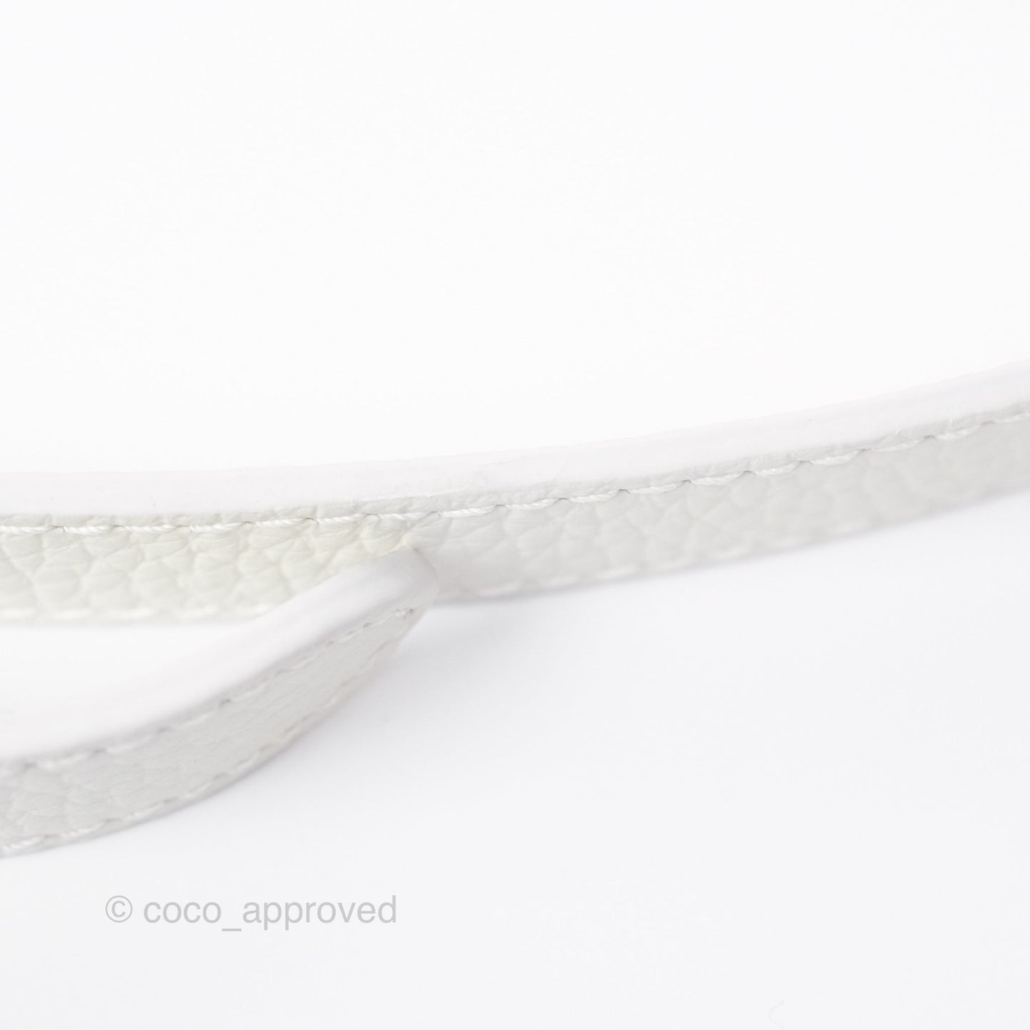 Louis Vuitton Taurillon Capucines BB Snow