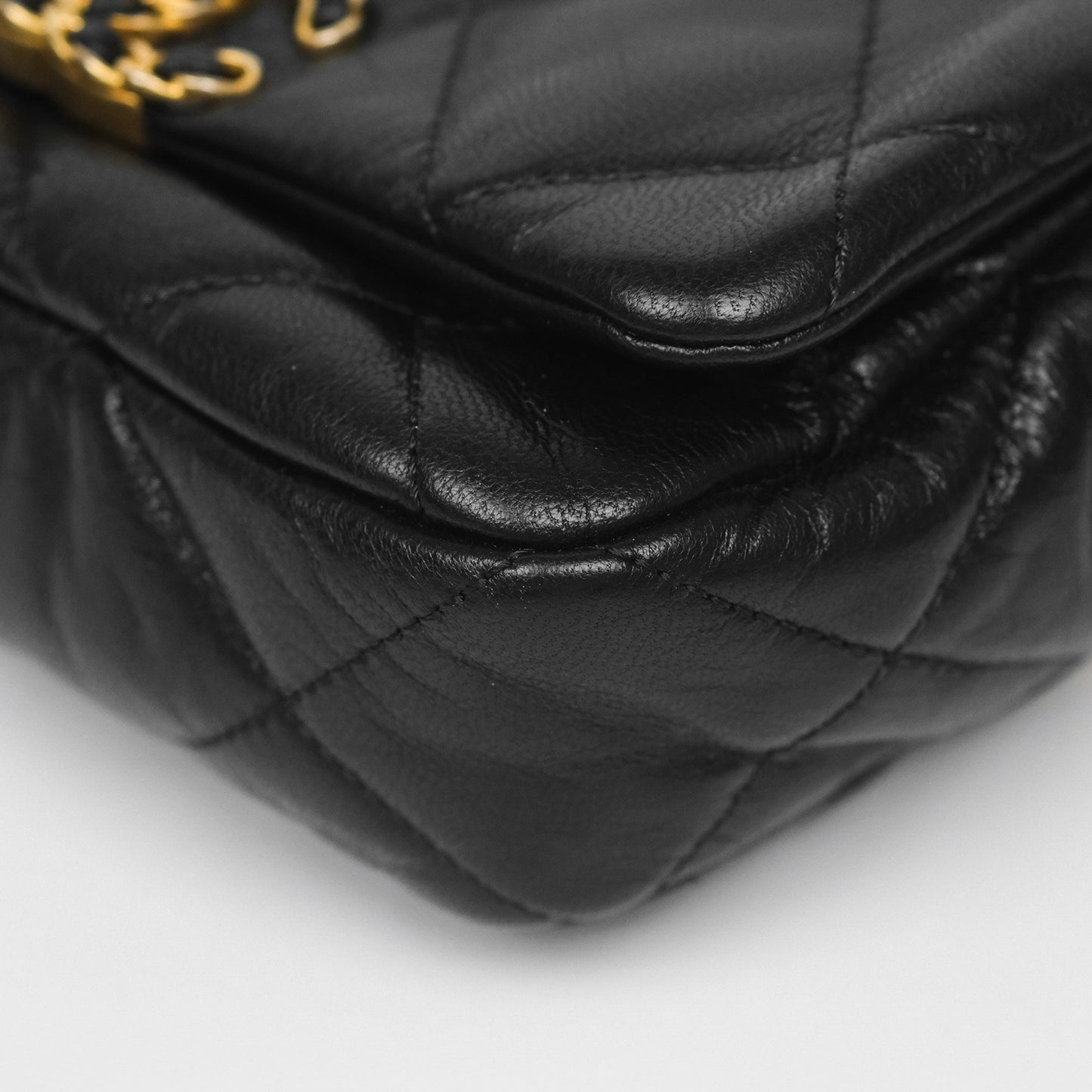 Chanel 19 Waist Bag Black Goatskin Mixed Hardware