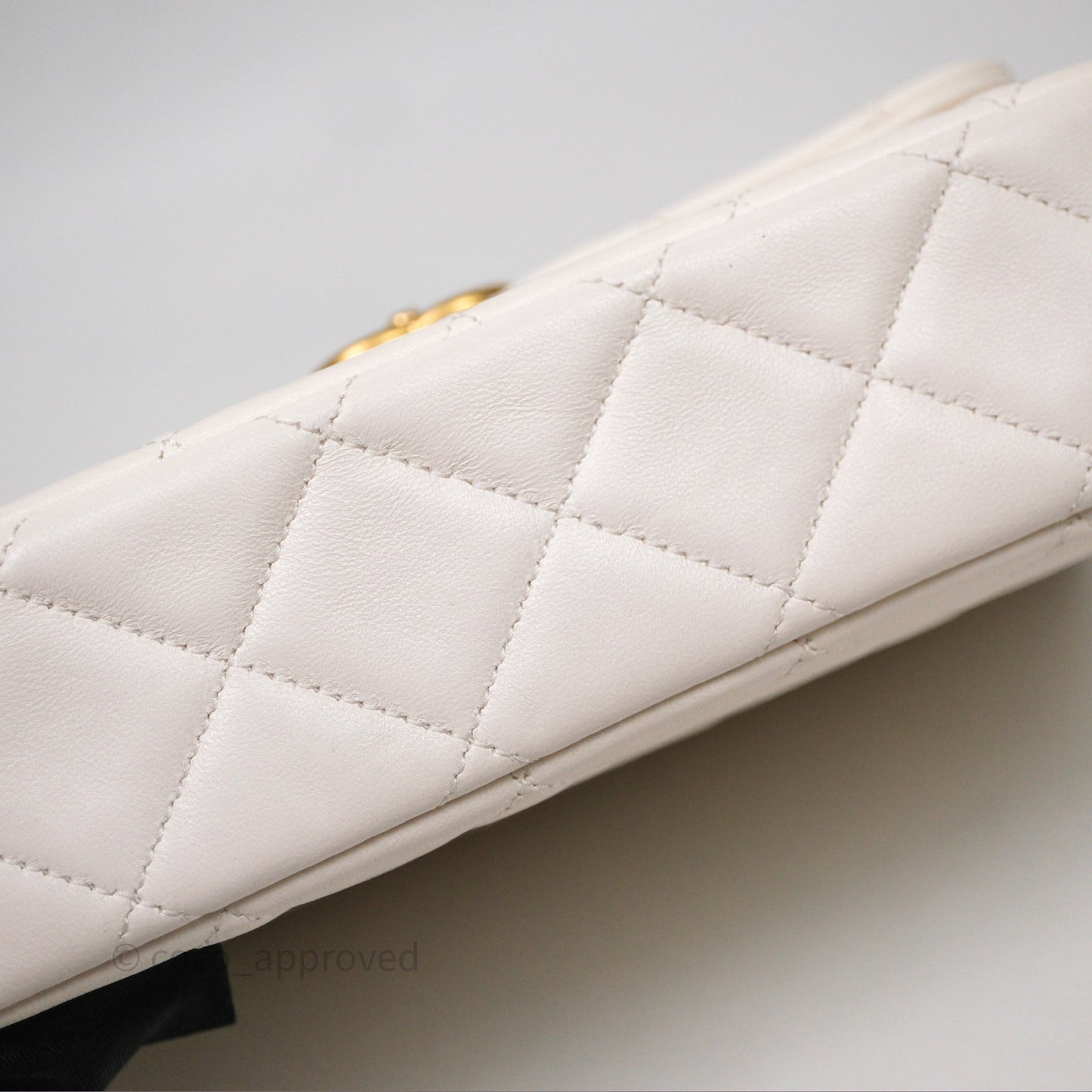 Chanel Flap Bag with Pearl Chain Ivory White Aged Gold Hardware 25P