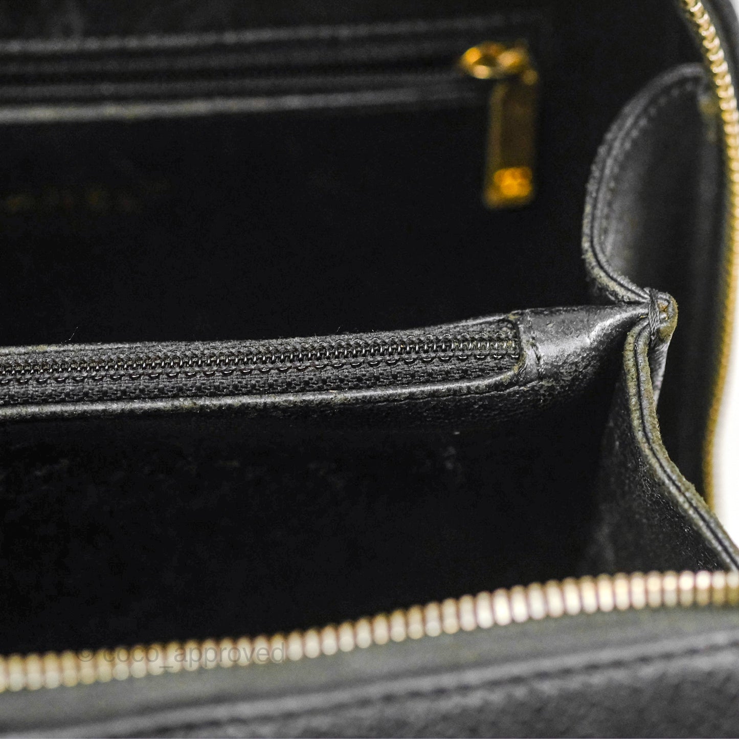 Chanel Quilted Medium CC Filigree Vanity Case Black Caviar Gold Hardware