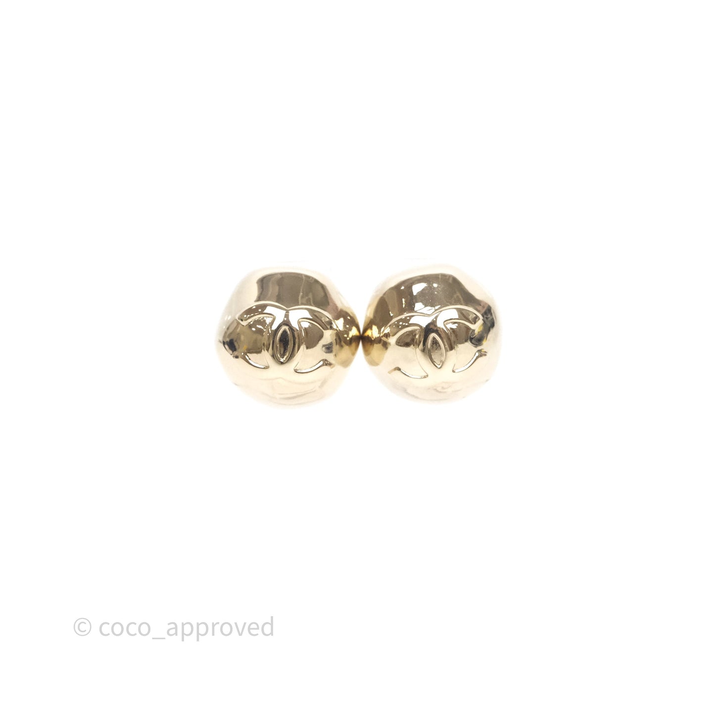 Chanel CC Sphere Earrings Gold Tone 25K