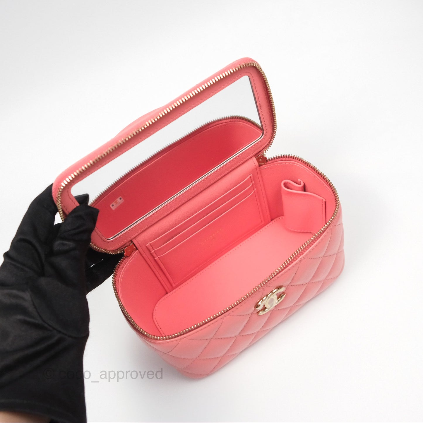 Chanel Vanity Rectangular Top Handle Pink Lambskin Gold Hardware
