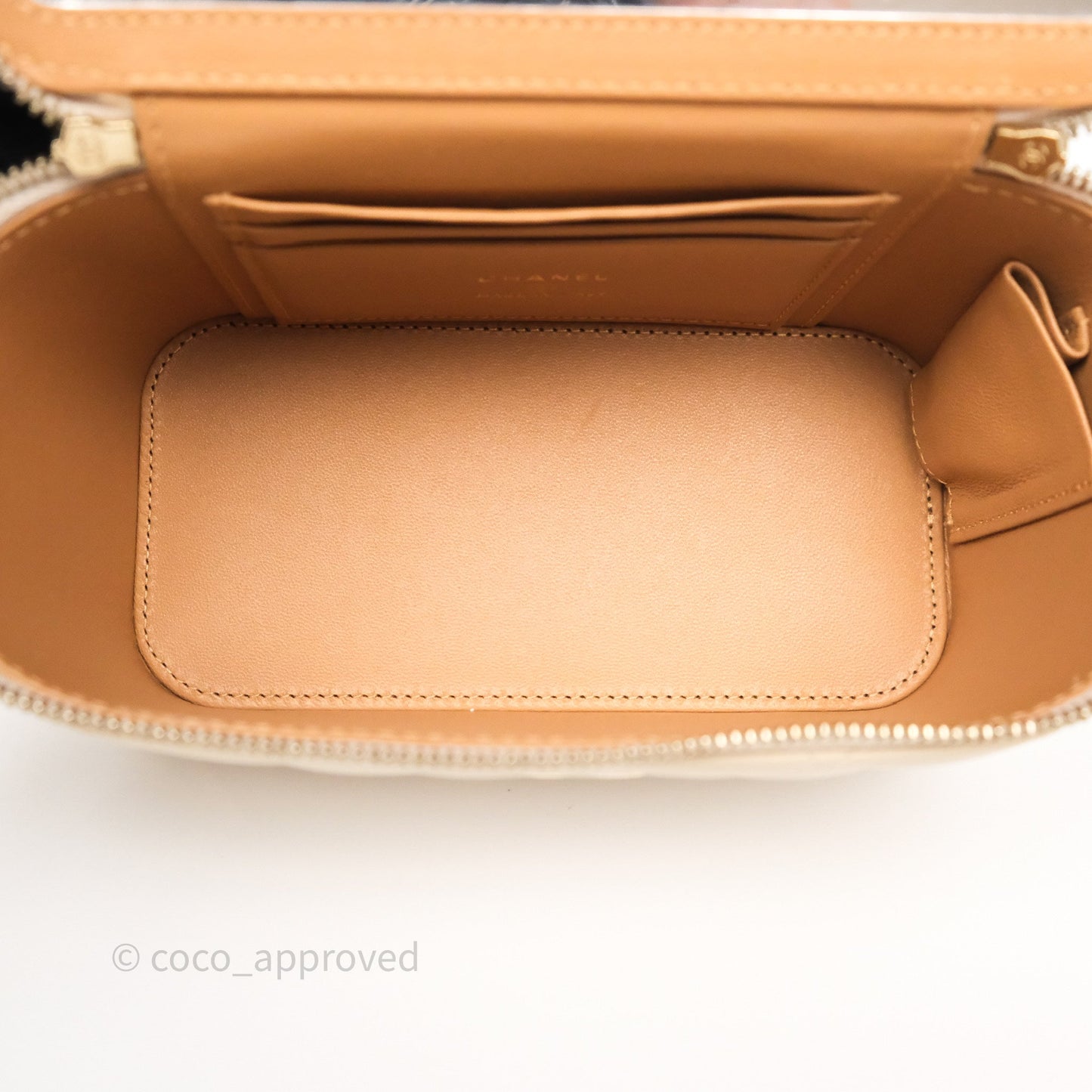 Chanel Vanity Rectangular Top Handle Ecru/Beige Lambskin Gold Hardware 23P