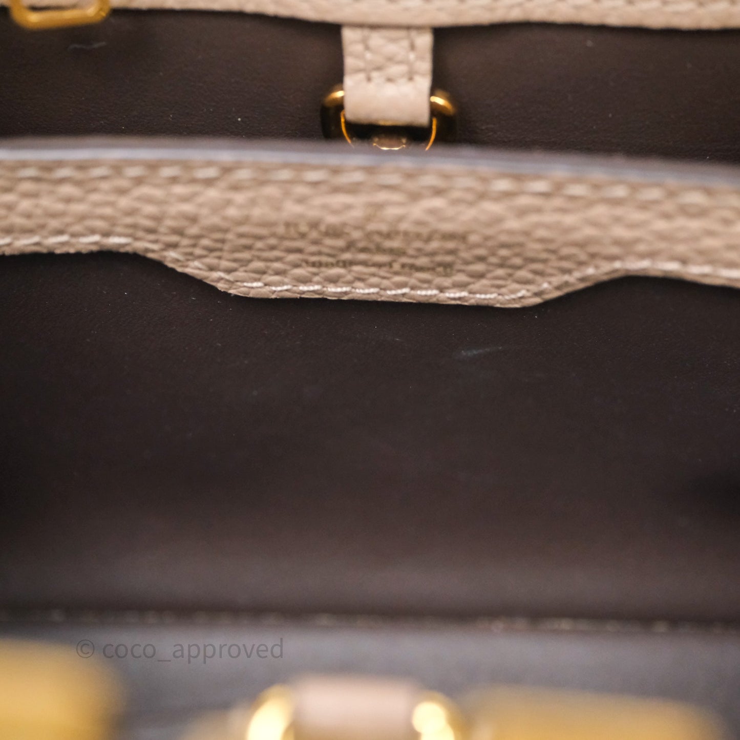 Louis Vuitton Taurillon Capucines BB Galet