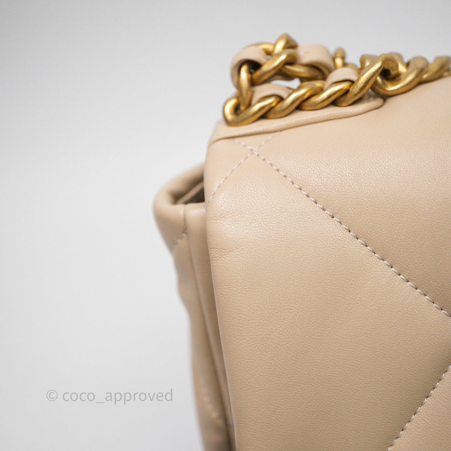 Chanel 19 Small Beige Lambskin Mixed Hardware