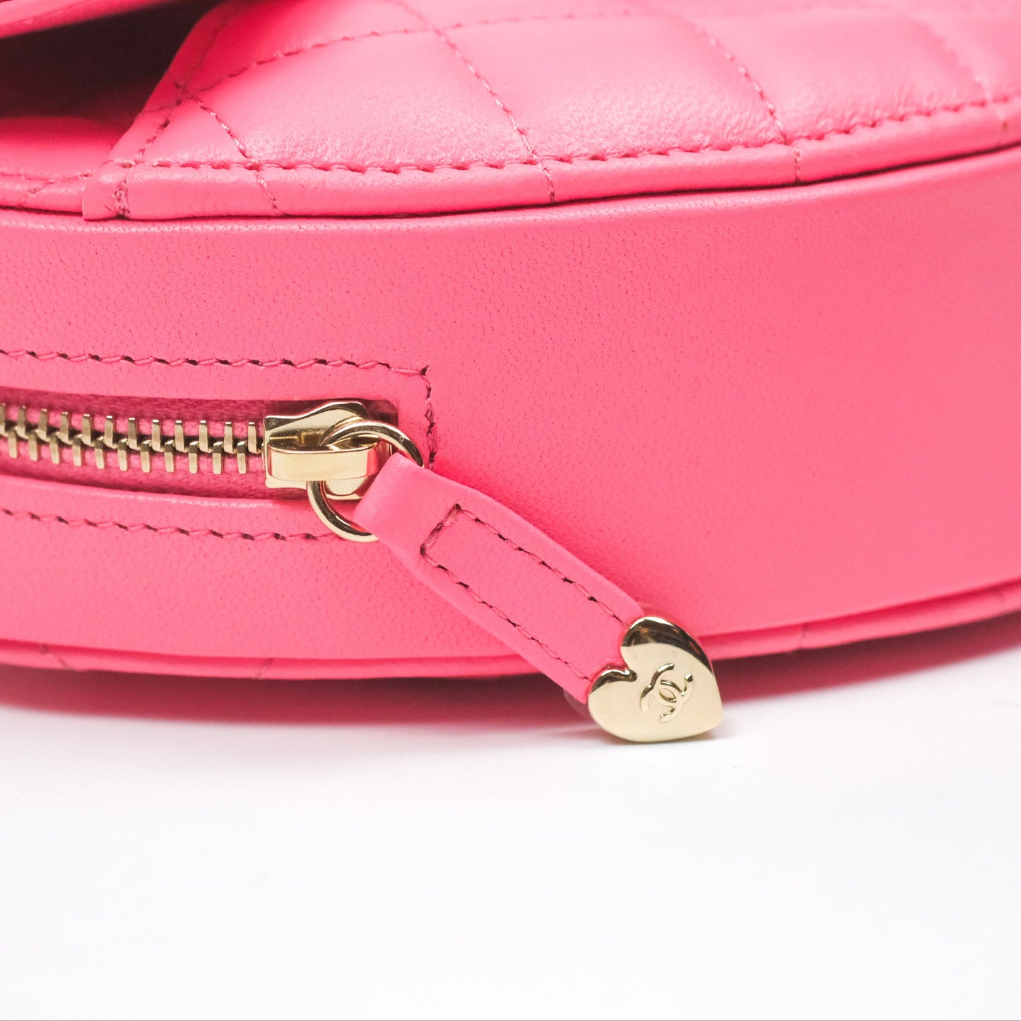 Chanel Small Heart Bag Pink Lambskin Gold Hardware 22S