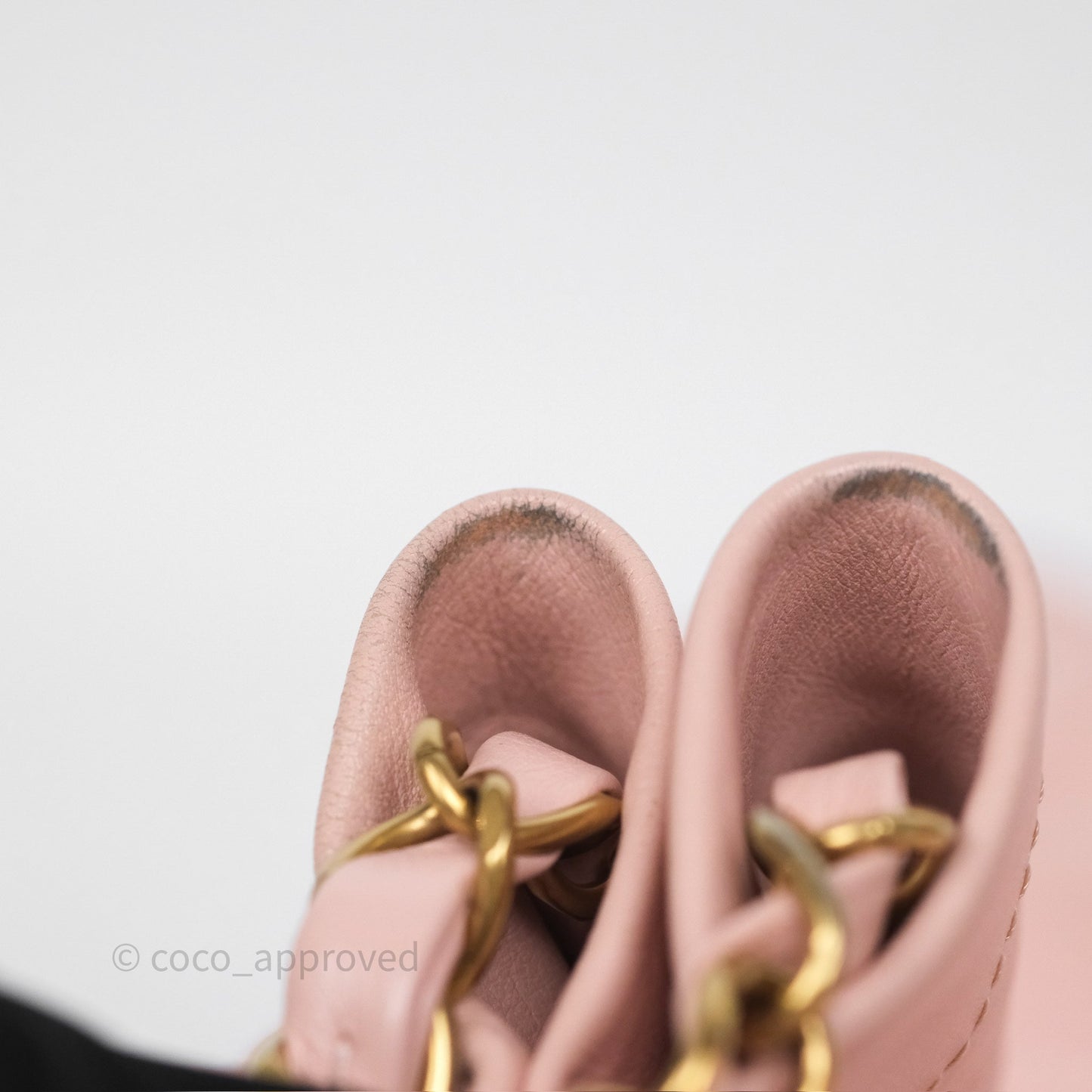 Chanel 22 Medium Pink Crumpled Calfskin Aged Gold Hardware