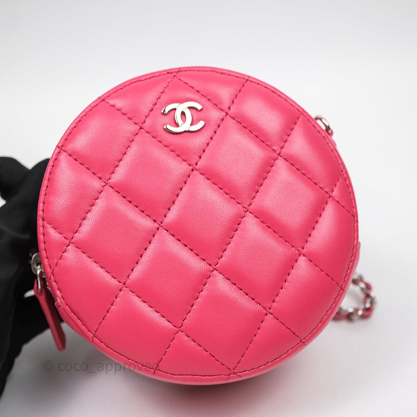 Chanel Quilted Round Clutch With Chain Dark Pink Lambskin Gold Hardware
