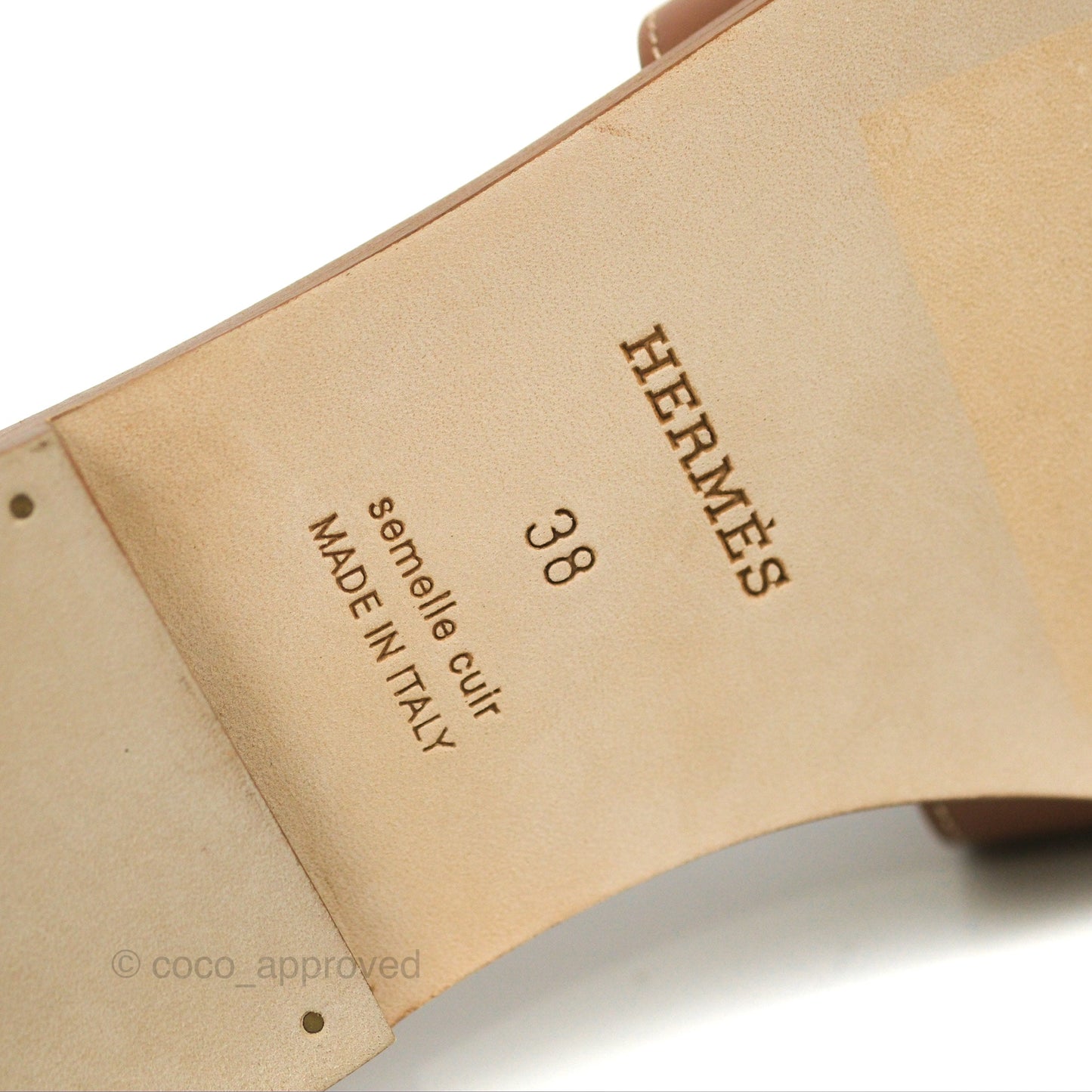 Hermès Oran Sandals in Gold Size 38