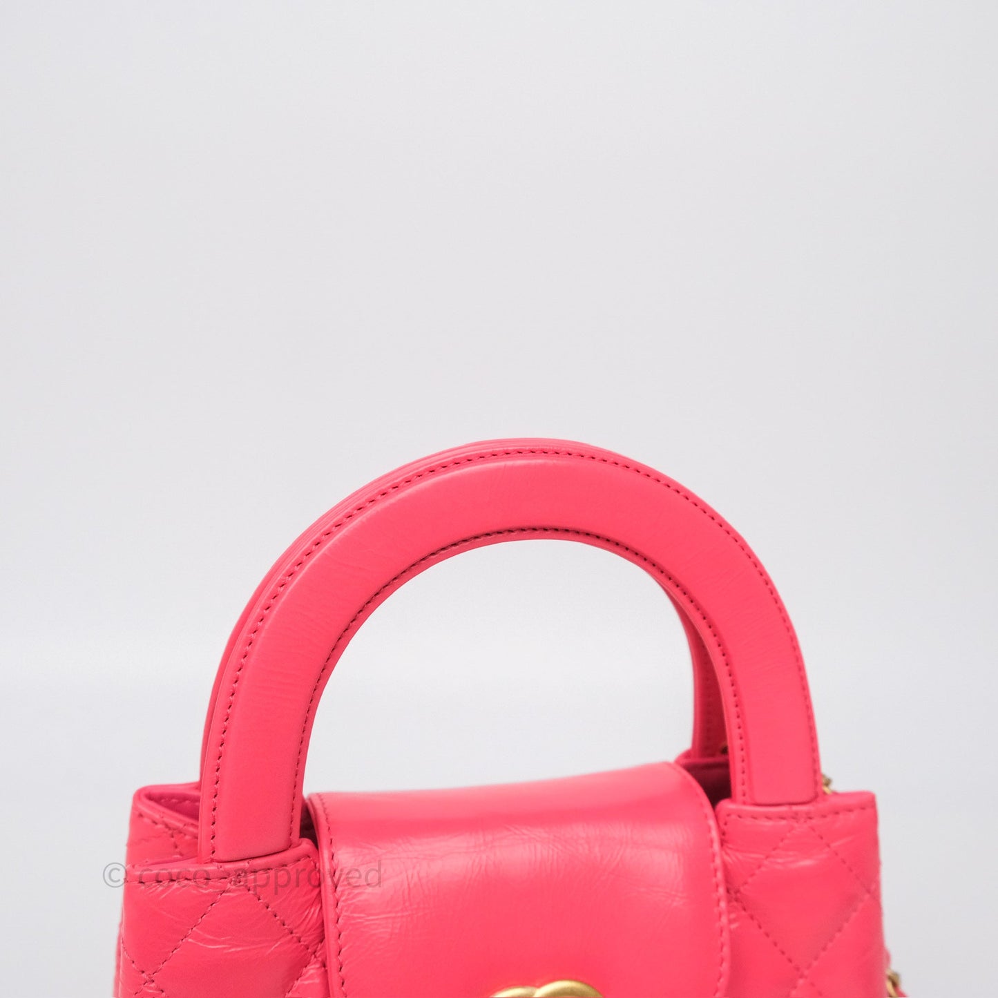Chanel Kelly Bag Pink Shiny Calfskin Aged Gold Hardware