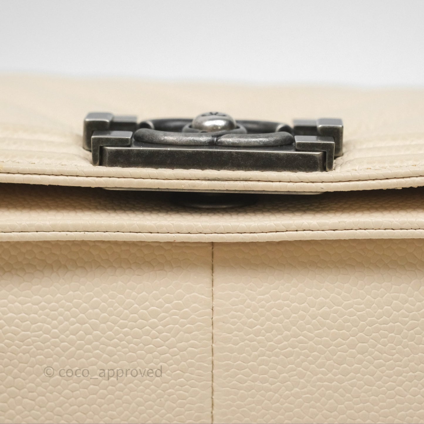 Chanel Medium Boy Chevron Beige Caviar Ruthenium Hardware