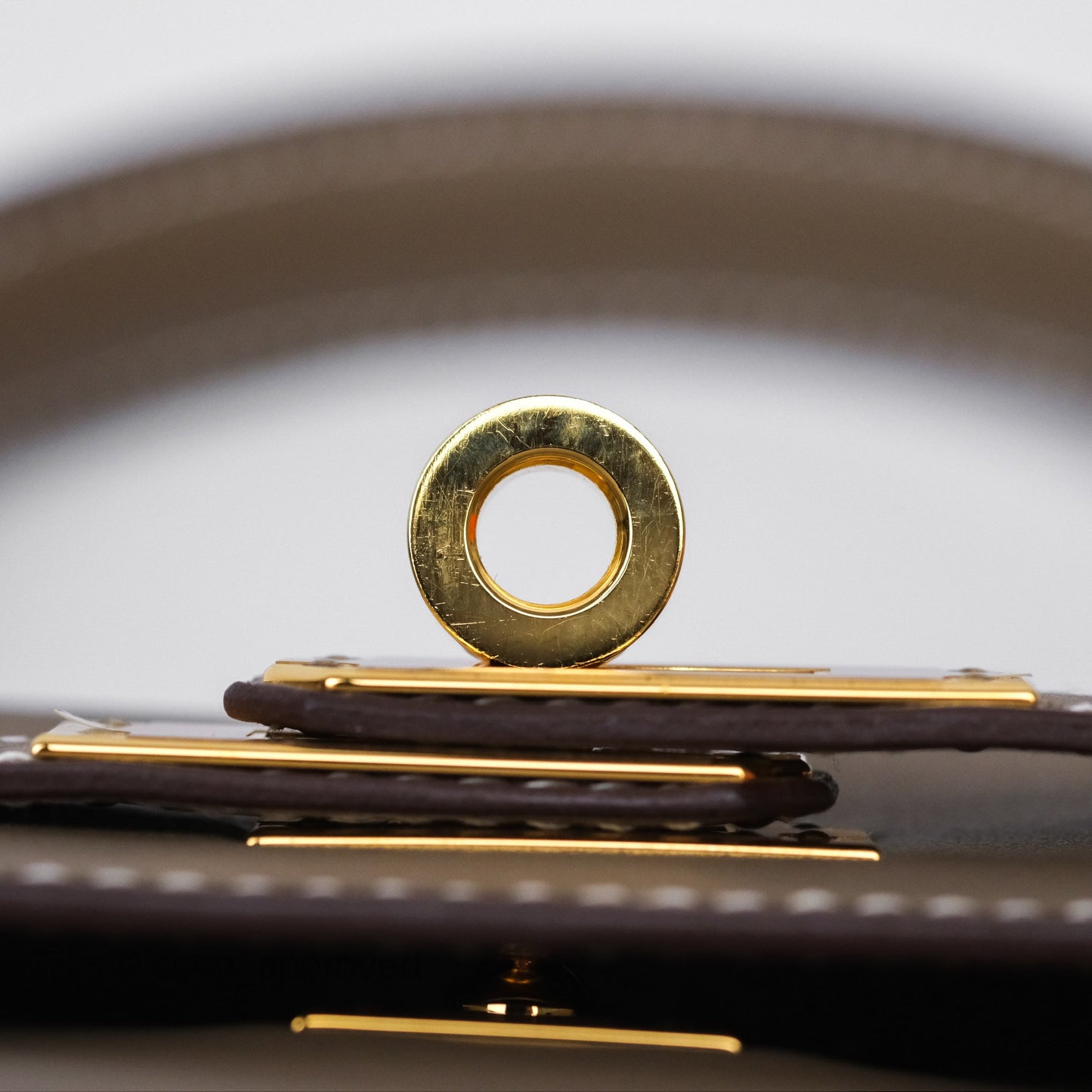 Hermès Retourne Kelly 25 Etoupe 18 Swift Gold Hardware