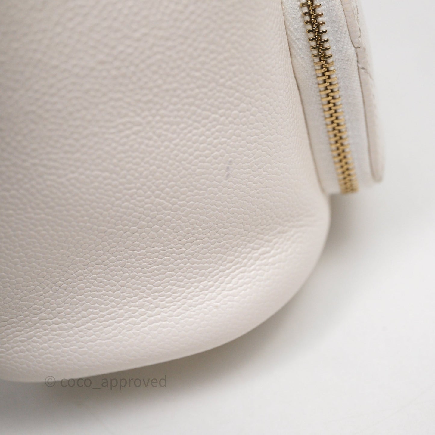 Chanel Business Affinity Drawstring Bucket Bag White Caviar Gold Hardware