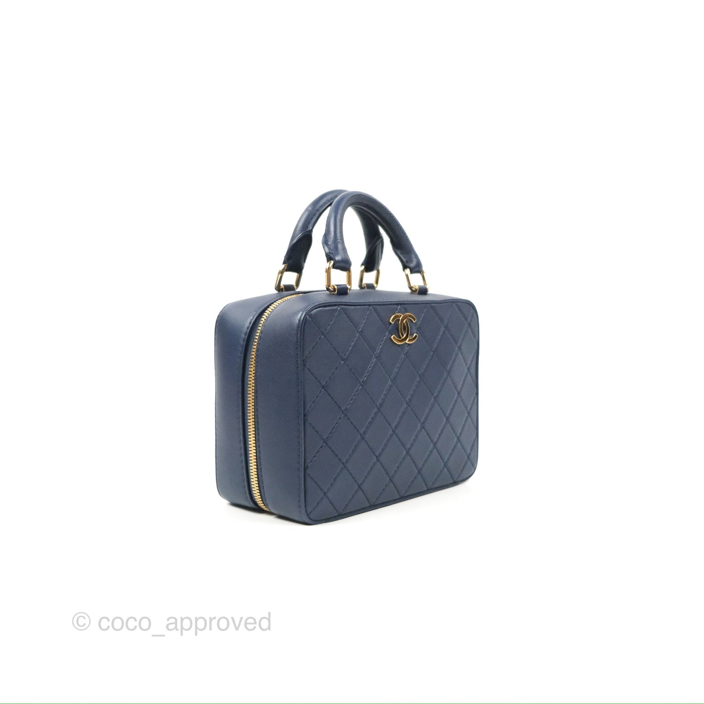 Chanel Quilted Travel Kit Vanity Case Navy Calfskin Gold Hardware