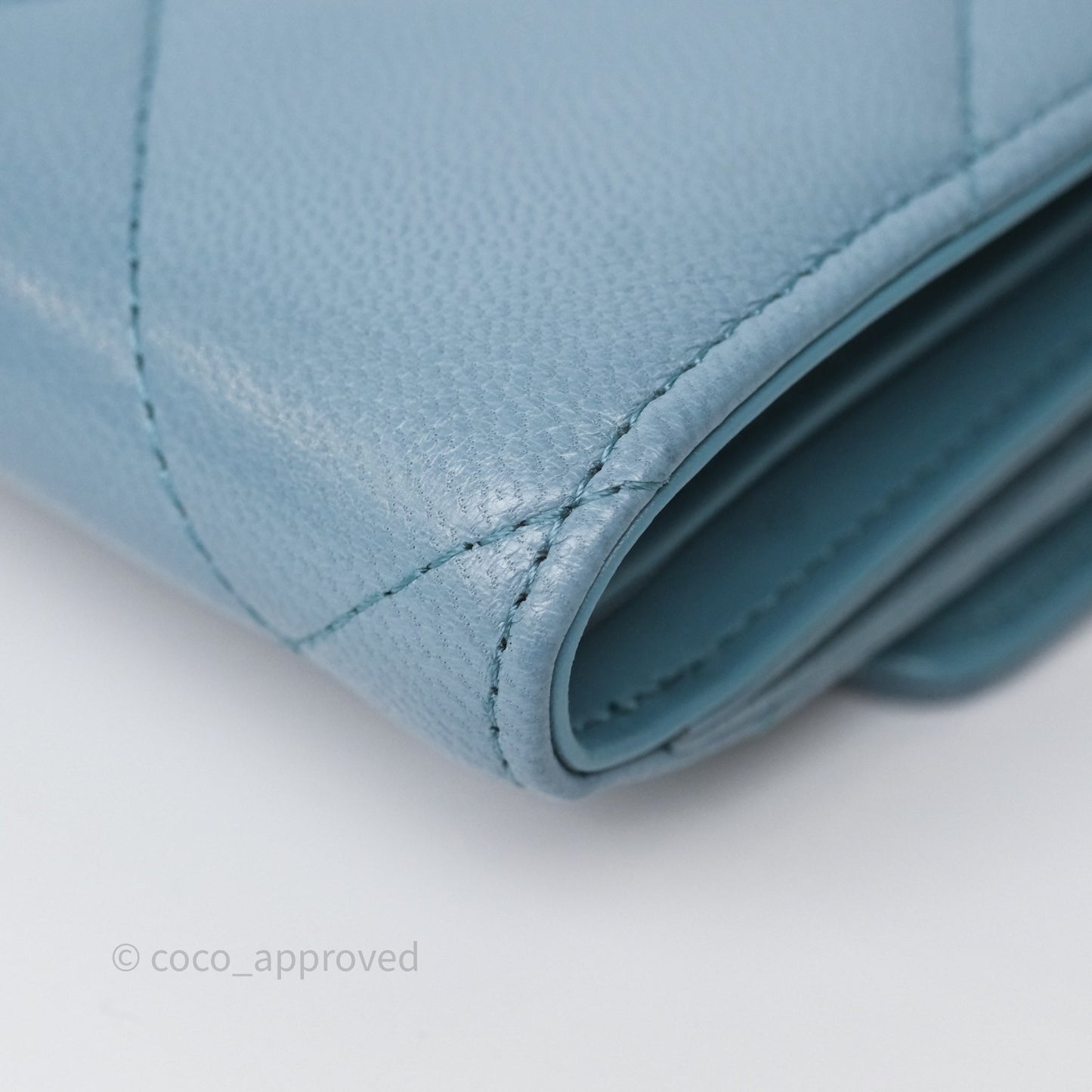 Chanel 19 Short Flap Wallet Cloud Blue Lambskin